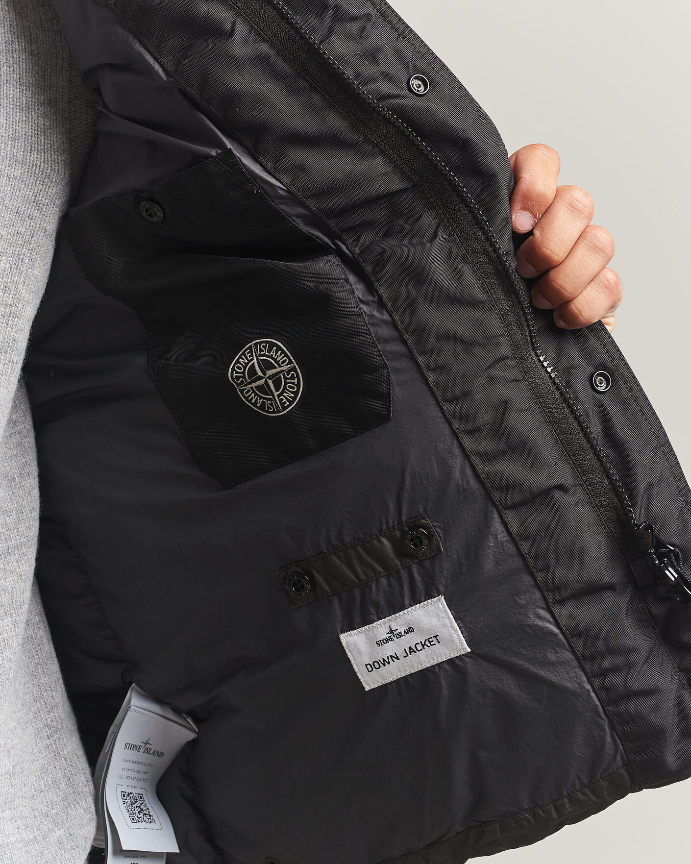 Men | Coats & Jackets | Stone Island | Crinkle Reps Padded Down Jacket Lead Grey