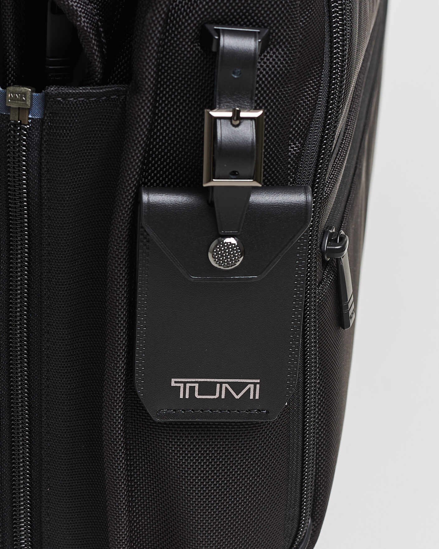 Men | Bags | TUMI | Alpha Garment Tri-Fold Carry On Black