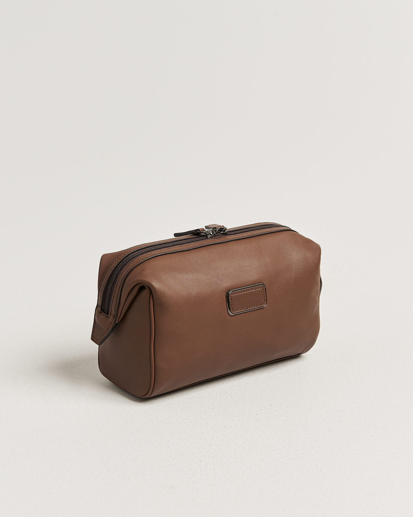 Men | Bags | TUMI | Framed Travel Kit Cognac