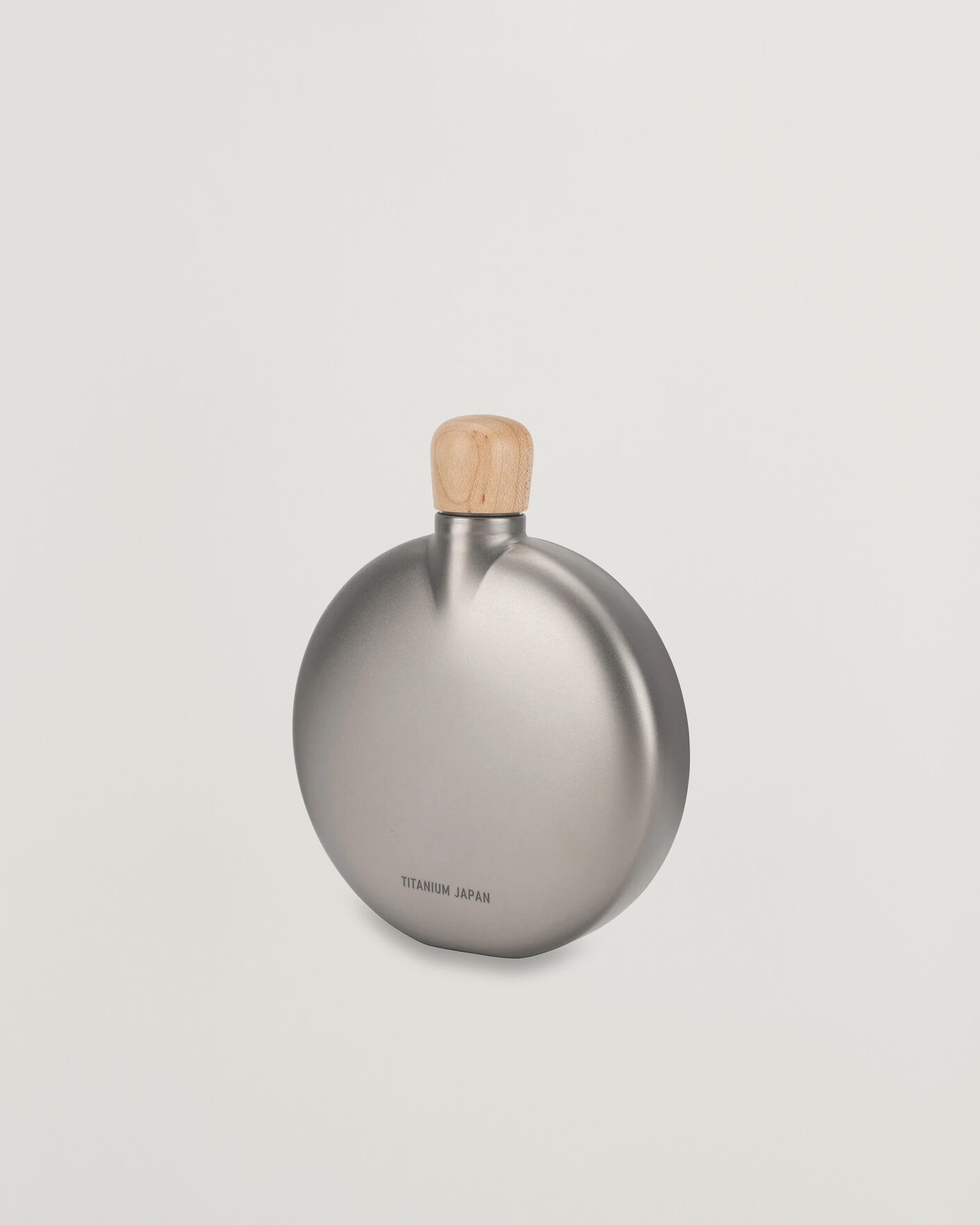 Men | Outdoor living | Snow Peak | Curved Flask Titanium