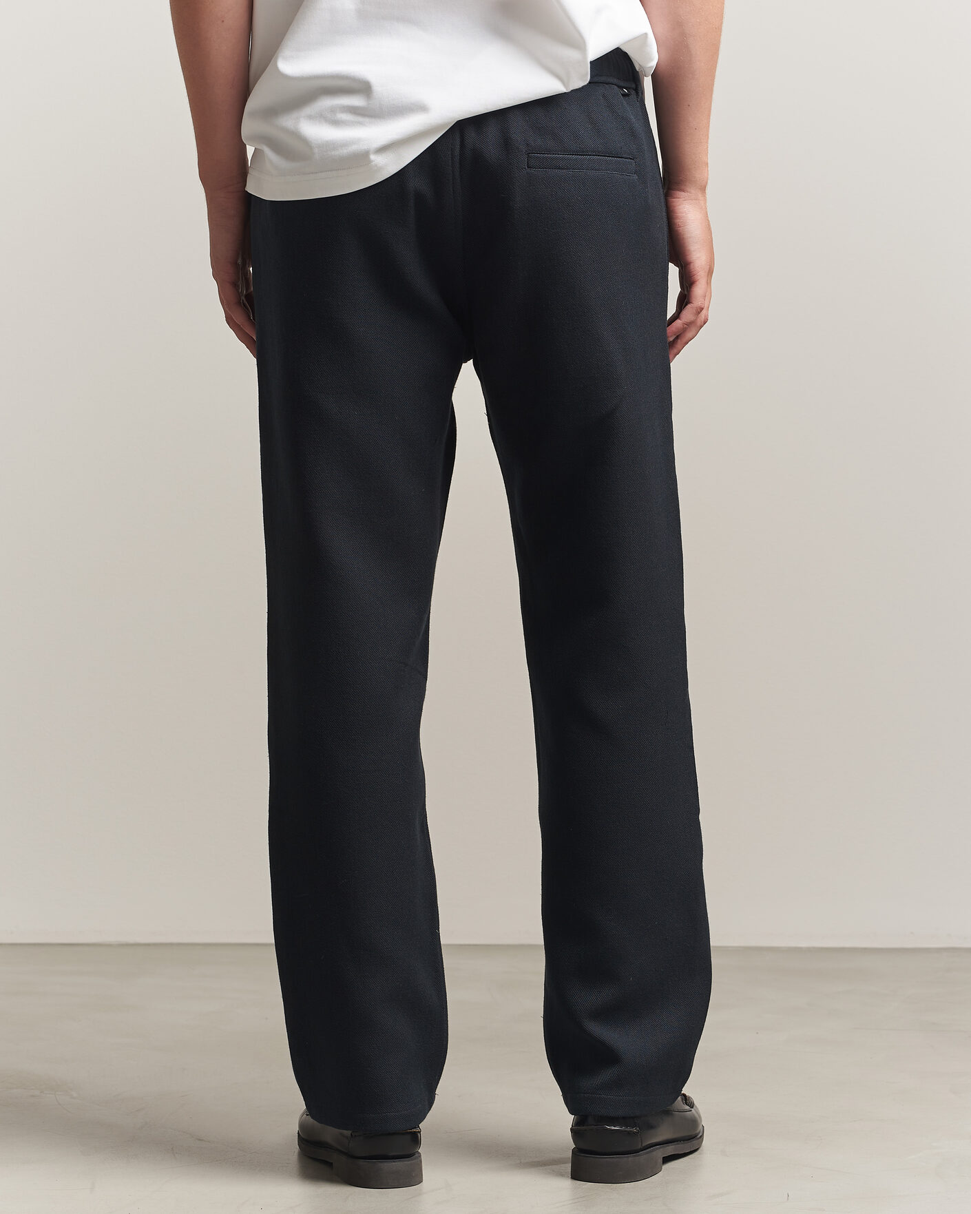 Men | Trousers | Samsøe Samsøe | Jabari Brushed Cotton Drawstring Trousers Dark Grey Melange