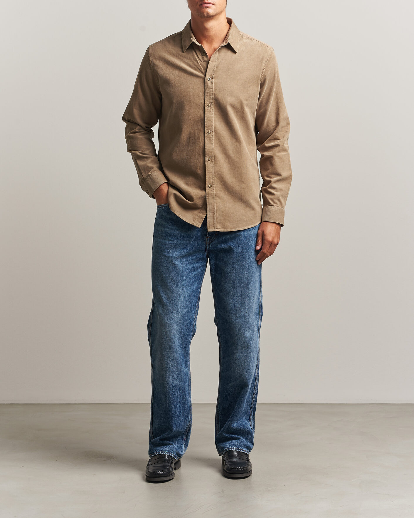 Men | Shirts | Samsøe Samsøe | Liam Baby Cord Shirt Lead Gray