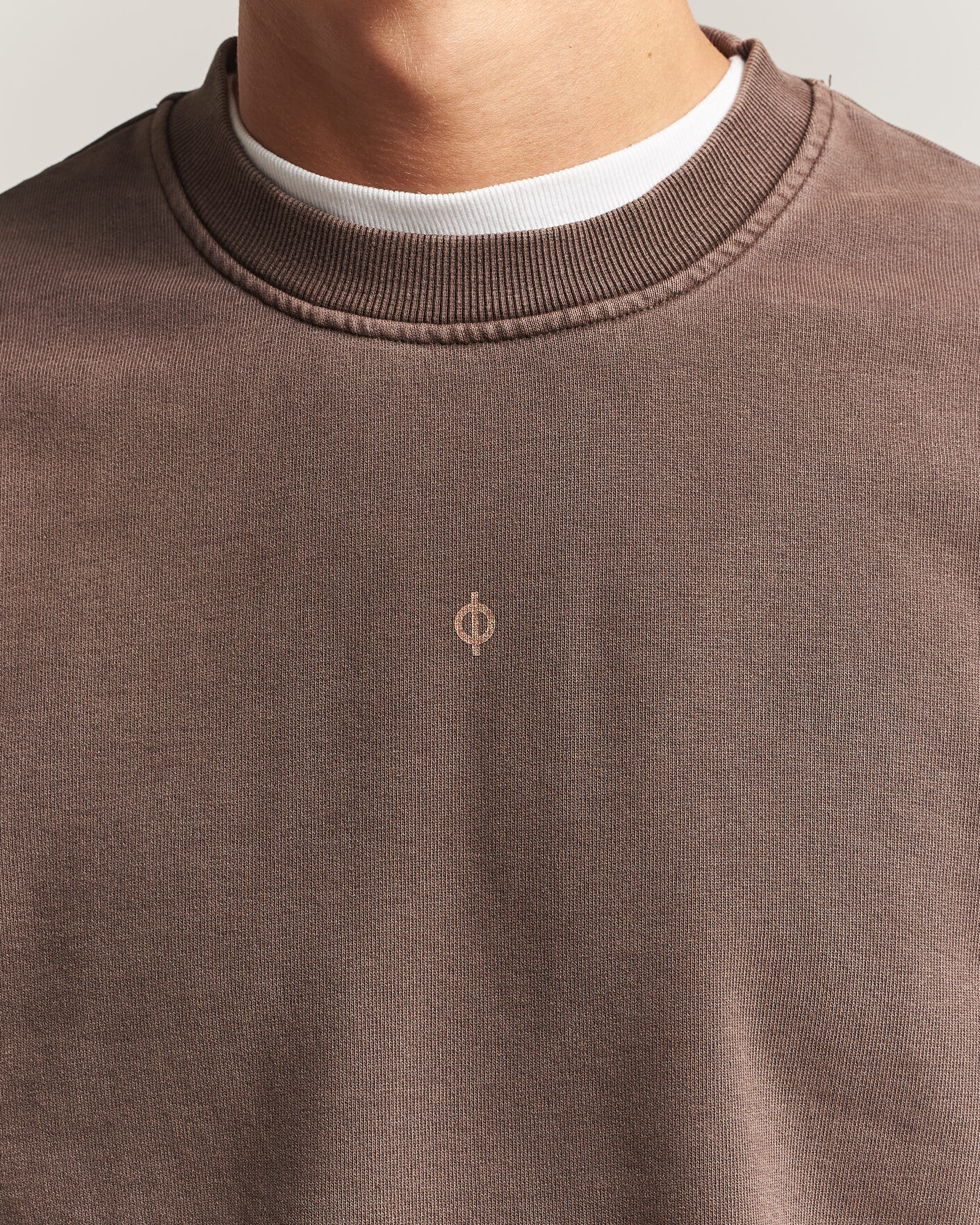 Men | Sweaters & Knitwear | Samsøe Samsøe | Ollie Washed Crew Neck Sweatshirt Delicioso