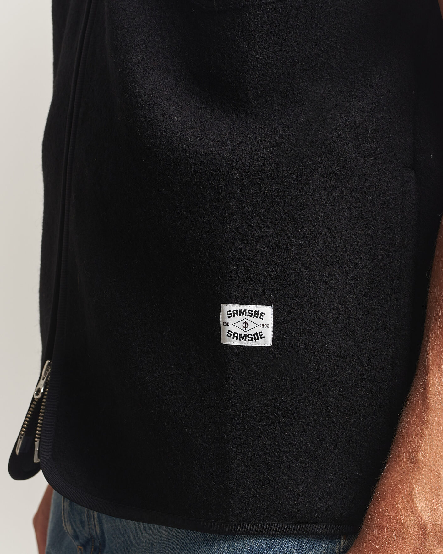 Men | Sweaters & Knitwear | Samsøe Samsøe | Hannes Boiled Wool Vest Black
