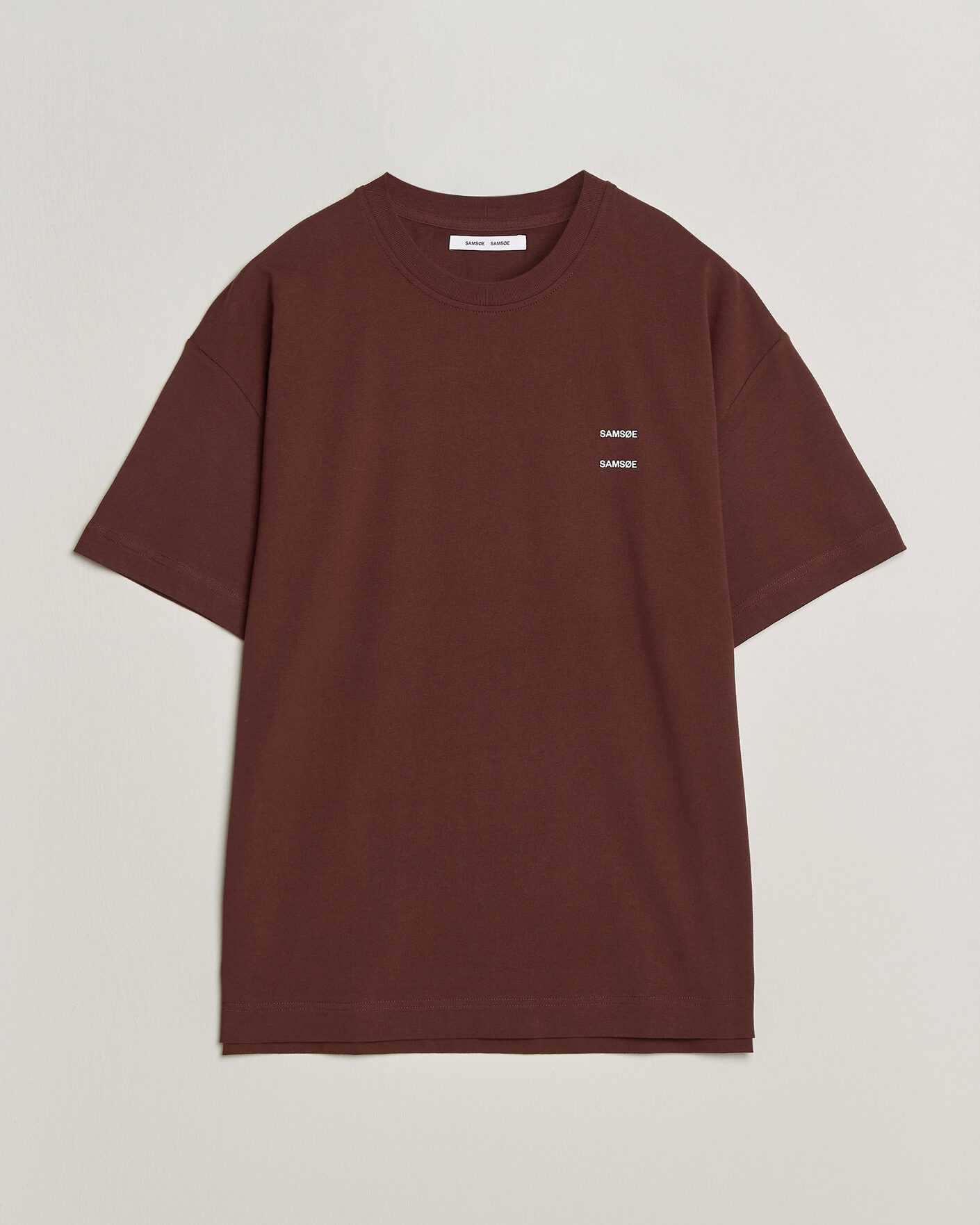 Men | T-Shirts | Samsøe Samsøe | Joel Organic Cotton T-Shirt Bitter Chocolate