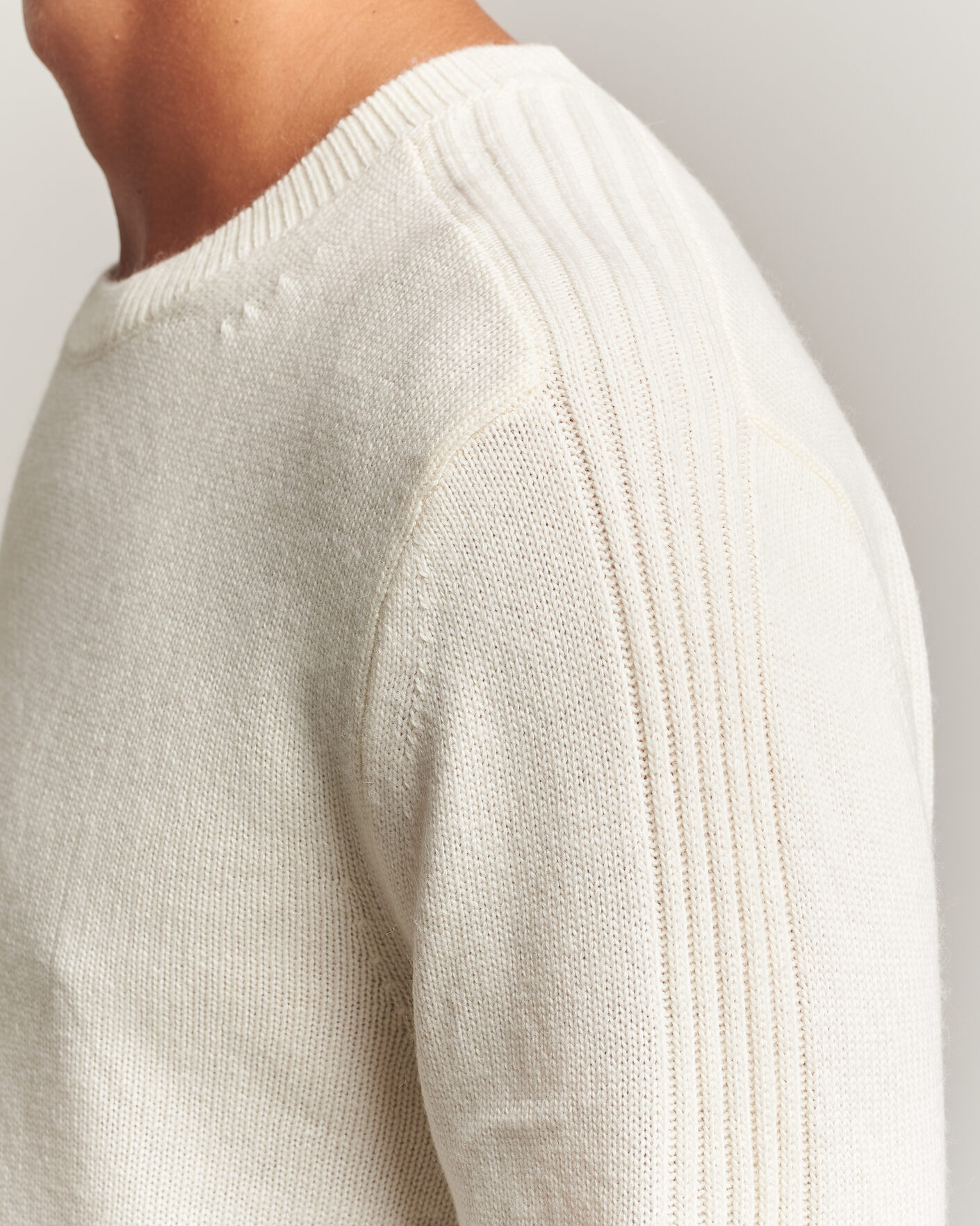 Men | Sweaters & Knitwear | Tiger of Sweden | Wilfred Wool/Cashmere Sweater Porcelain Cream