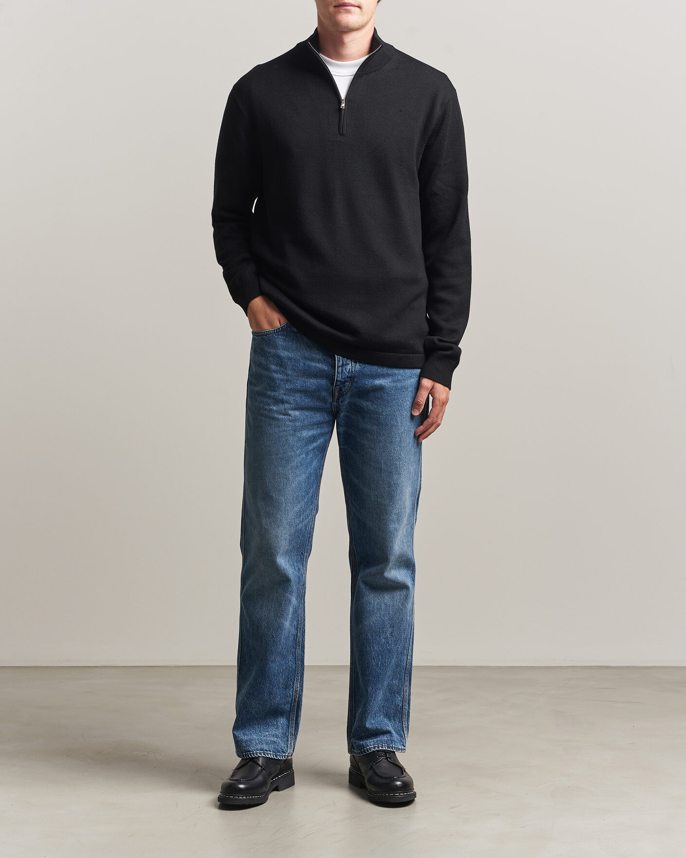 Men | Sweaters & Knitwear | Tiger of Sweden | Travis Wool Half Zip Black