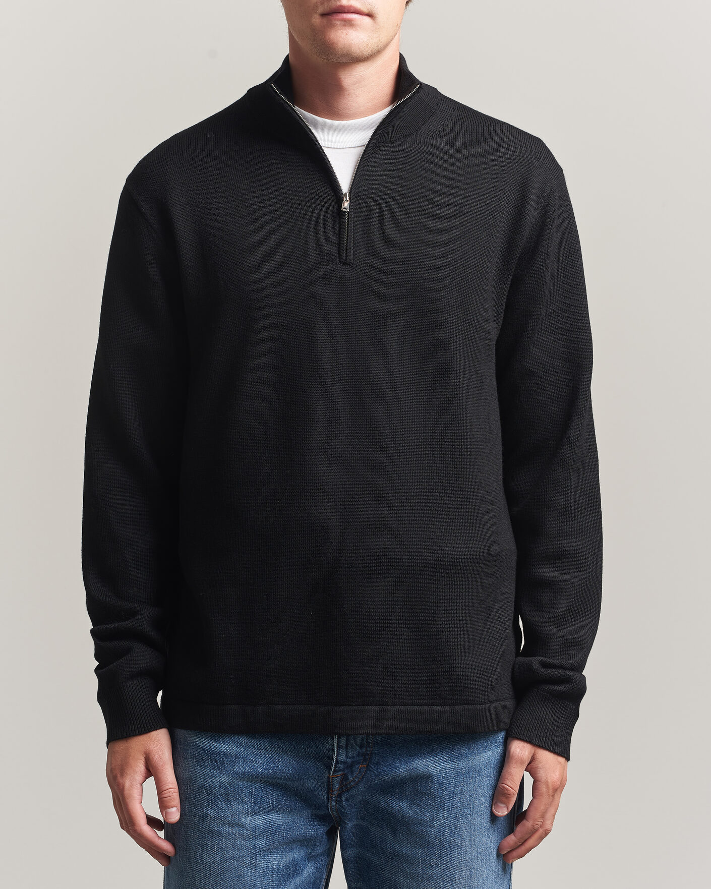 Men | Sweaters & Knitwear | Tiger of Sweden | Travis Wool Half Zip Black