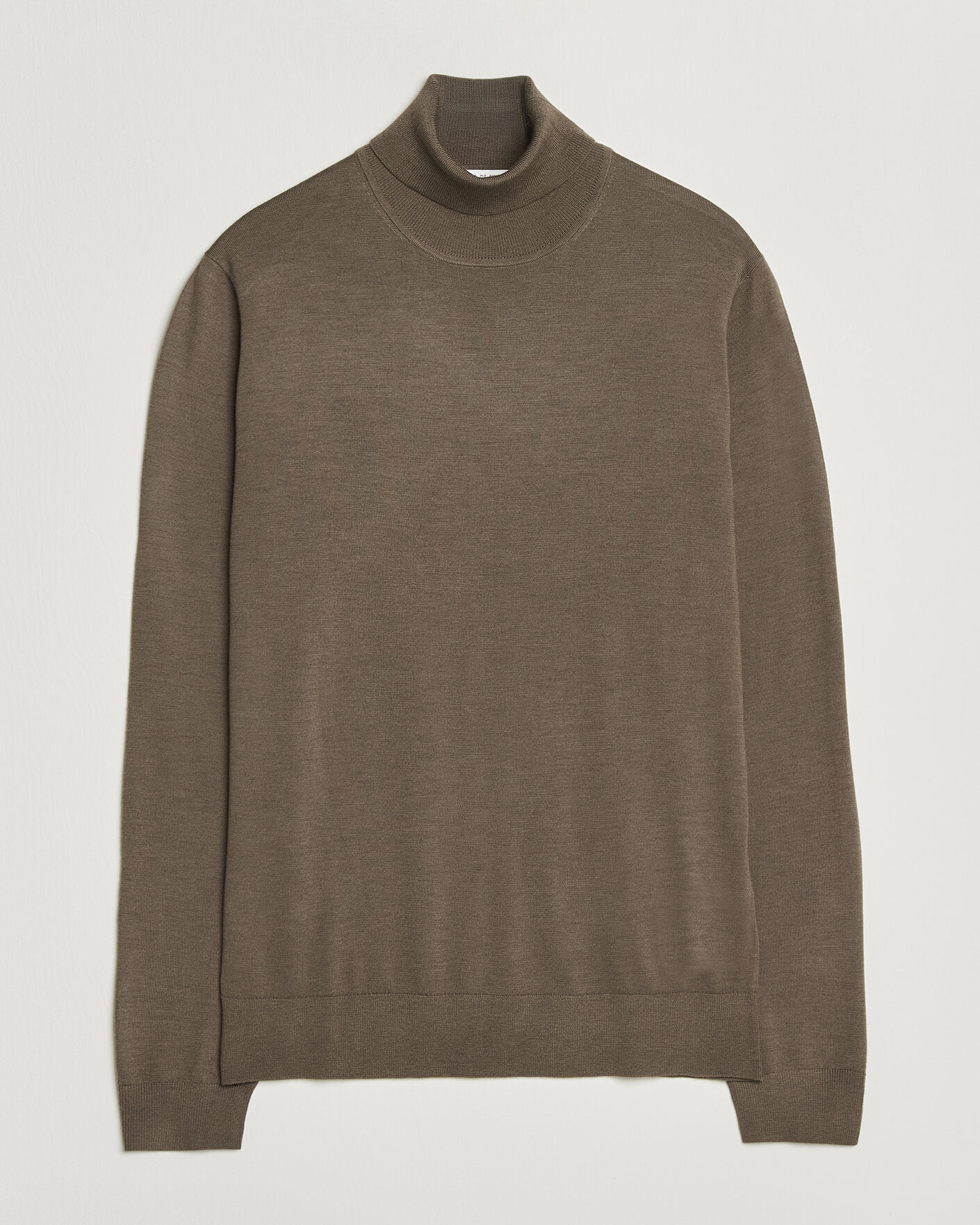 Men | Sweaters & Knitwear | Tiger of Sweden | Nevile Extra Fine Merino Polo Aged Timber