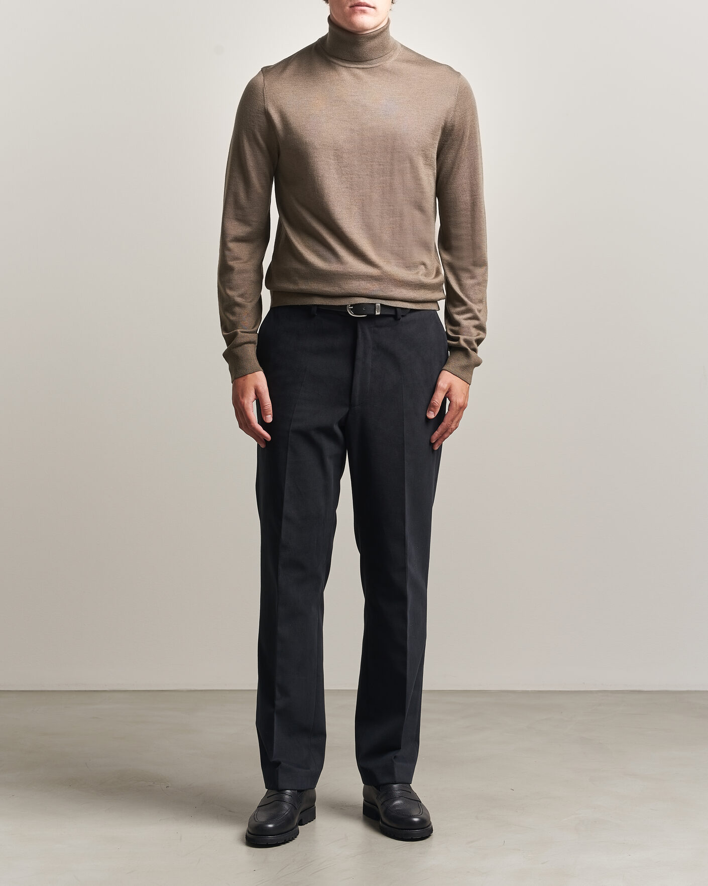 Men | Sweaters & Knitwear | Tiger of Sweden | Nevile Extra Fine Merino Polo Aged Timber