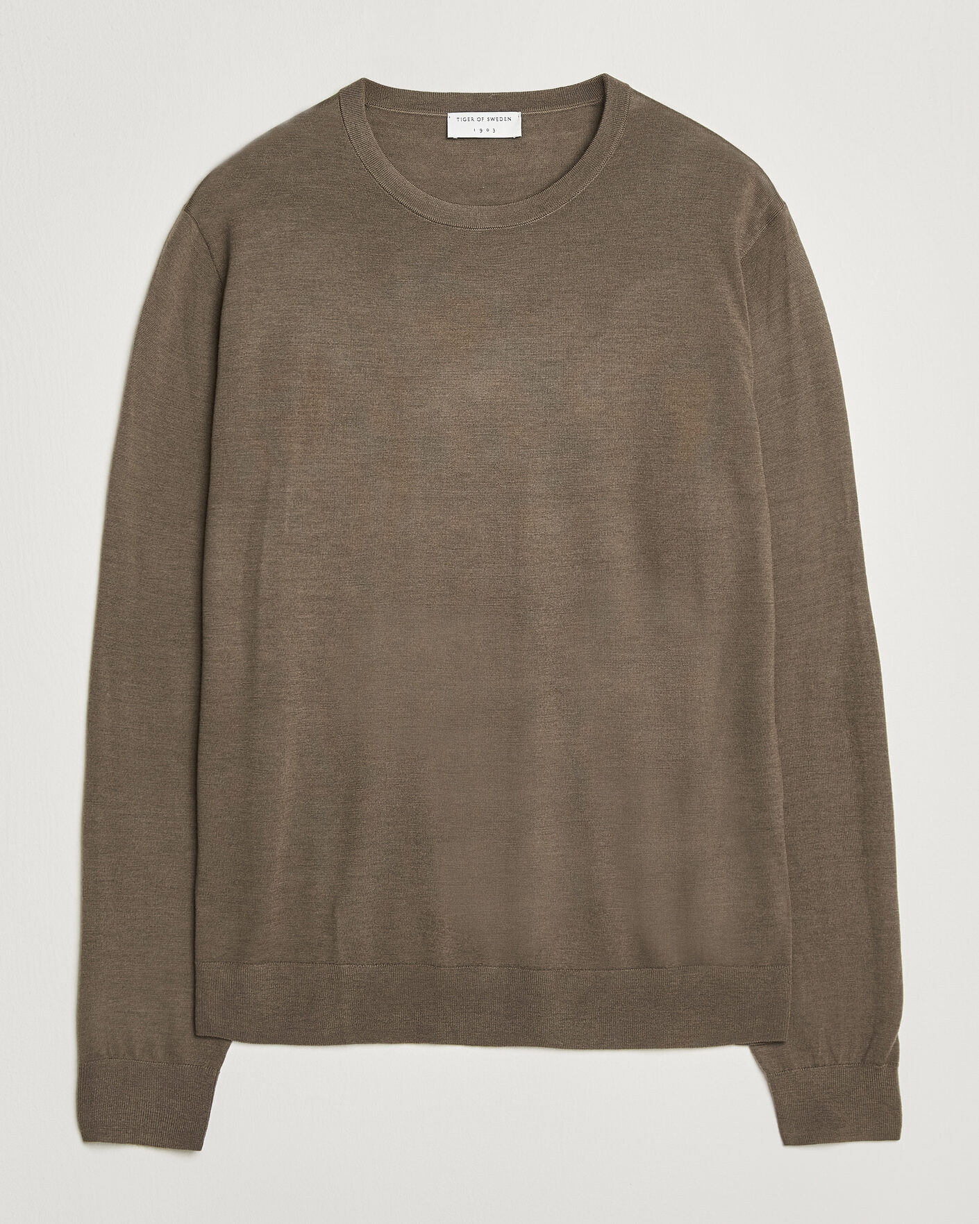Men | Sweaters & Knitwear | Tiger of Sweden | Connor Extra Fine Merino Crew Neck Pullover Aged Timber