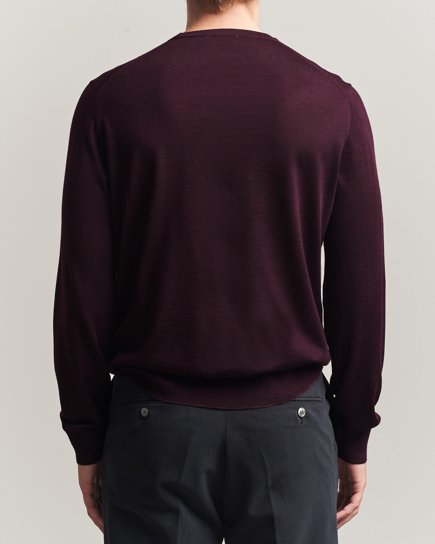 Men | Sweaters & Knitwear | Tiger of Sweden | Connor Extra Fine Merino Crew Neck Pullover Aubergine