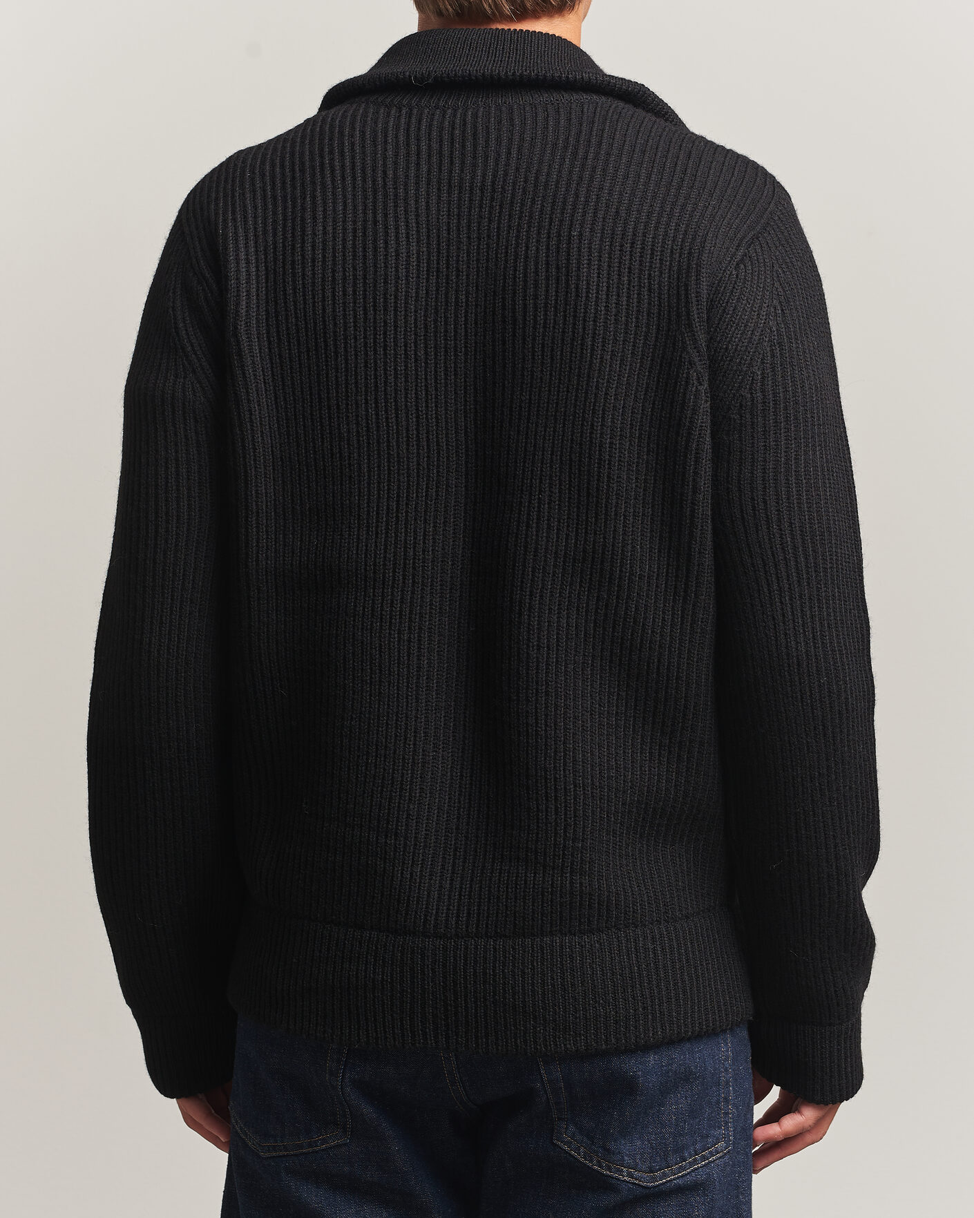 Men | Sweaters & Knitwear | Tiger of Sweden | Niall Wool Heavy Knitted Full Zip Black