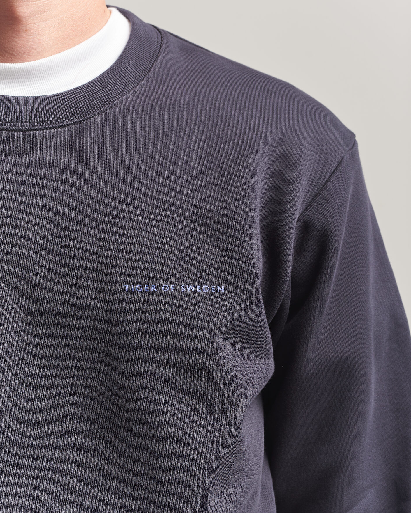 Men | Sweaters & Knitwear | Tiger of Sweden | Emerson Crew Neck Sweatshirt Light Ink