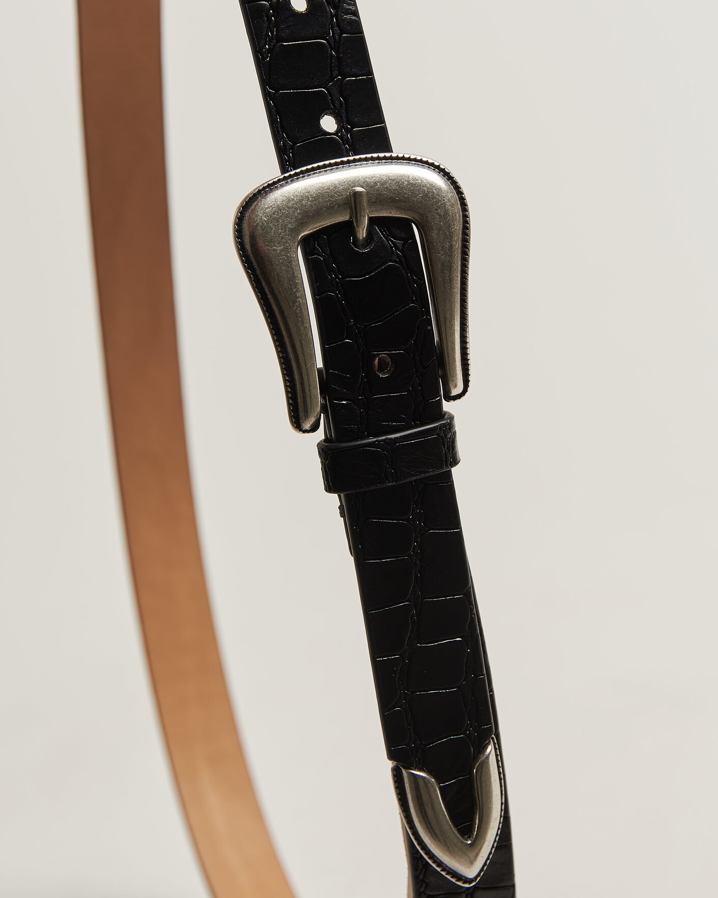 Men | Belts | Tiger of Sweden | Ecus Structured Leather Western Belt Black