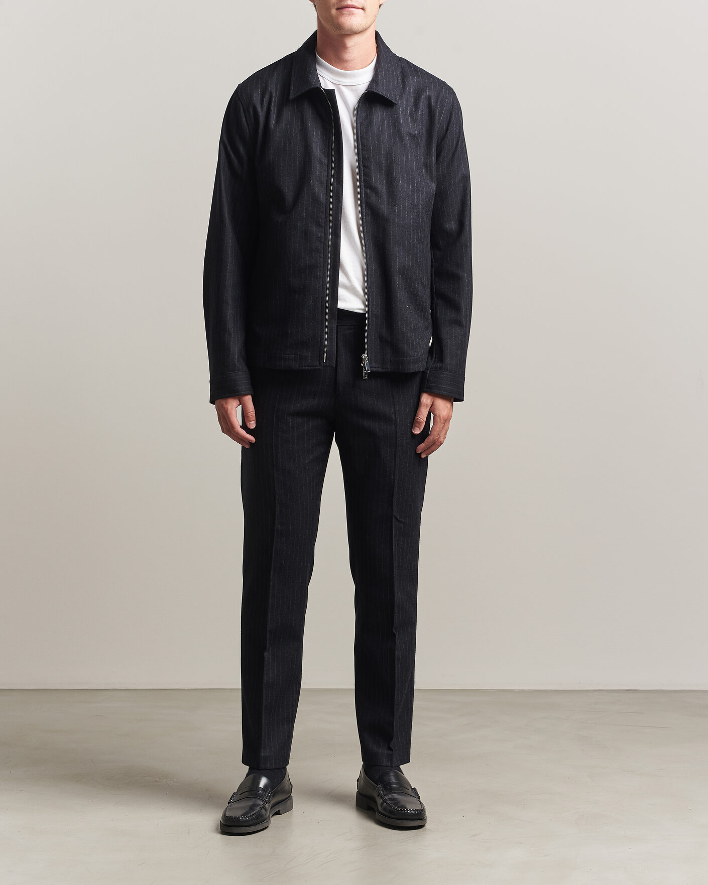 Men | Trousers | Tiger of Sweden | Tense Wool Pleated Pinstriped Trousers Blue Function