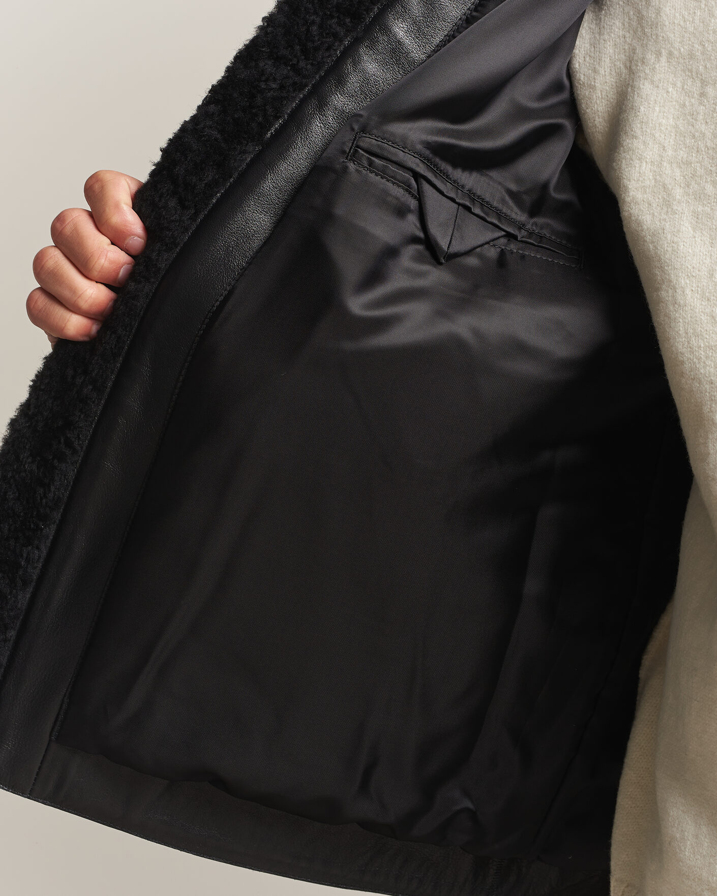 Men | Coats & Jackets | Tiger of Sweden | Viggo Shearling Jacket Black