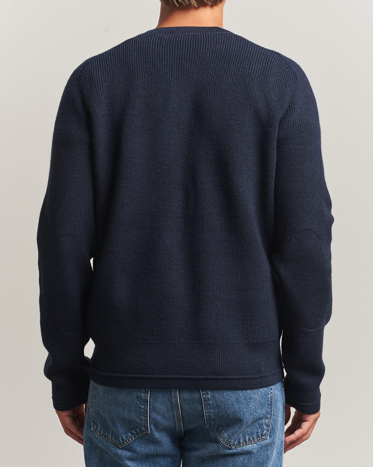 Men | Sweaters & Knitwear | Tiger of Sweden | Logan Wool Knitted V-Neck Night Grape