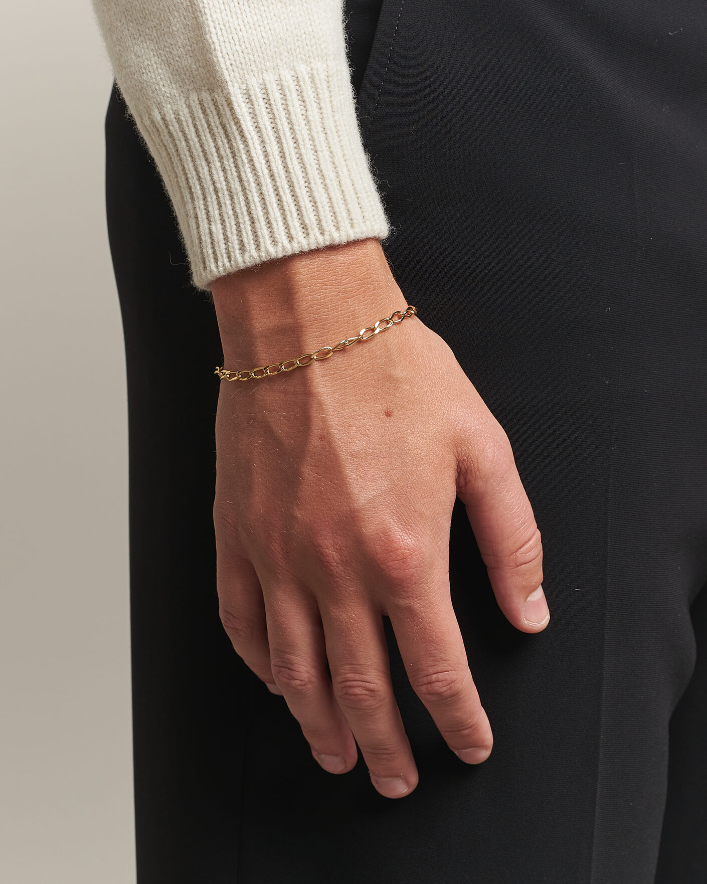 Men | Jewellery | Tom Wood | Arlo Medium Bracelet Gold