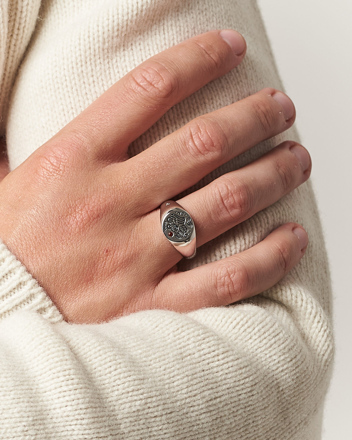 Tom Wood Cushion Green Marble Ring Silver at CareOfCarl.com
