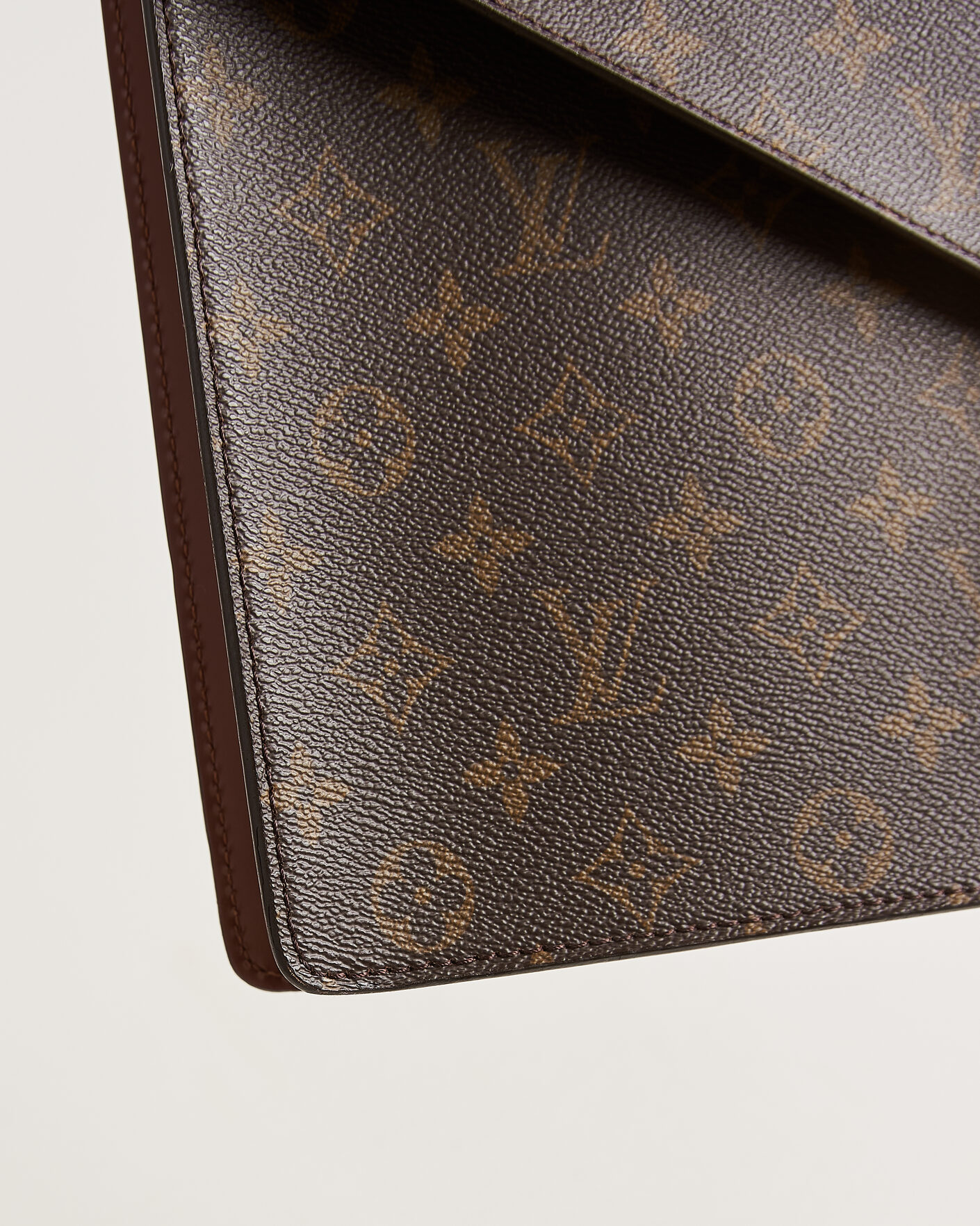 Men | Pre-Owned & Vintage Bags | Louis Vuitton Pre-Owned | Porte Document Bandouliére Monogram