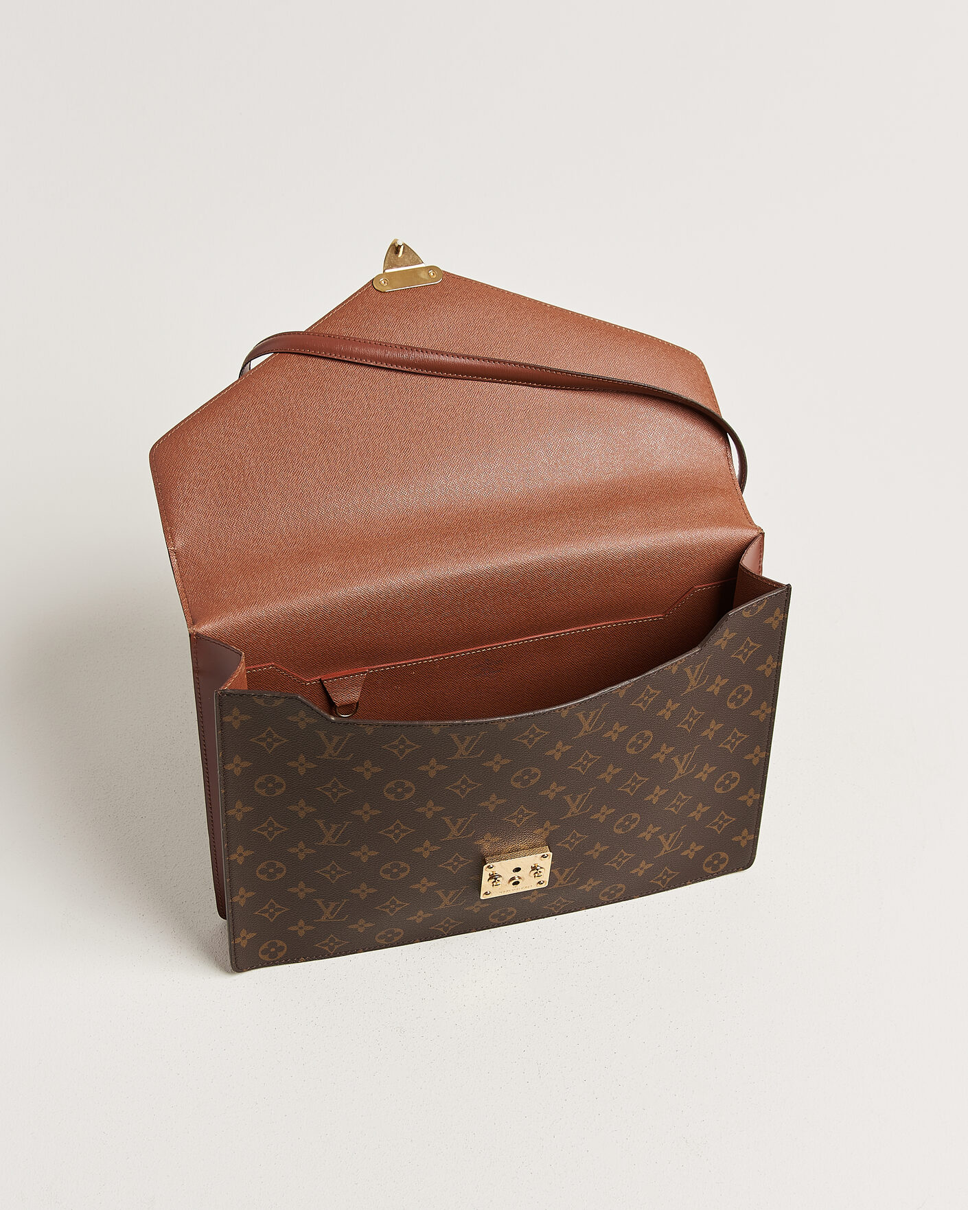 Men | Pre-Owned & Vintage Bags | Louis Vuitton Pre-Owned | Porte Document Bandouliére Monogram