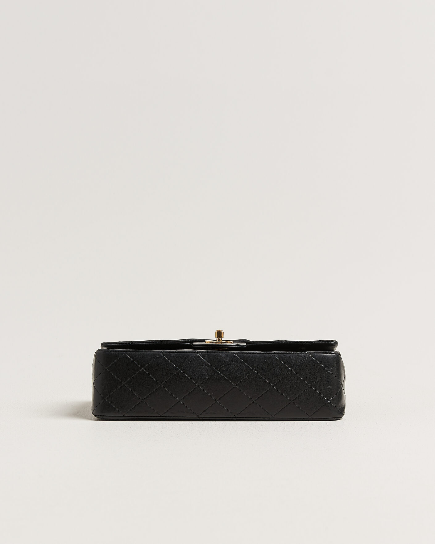 Men | Chanel Pre-Owned Classic Medium Double Flap Bag Lambskin Black | Chanel Pre-Owned | Classic Medium Double Flap Bag Lambskin Black