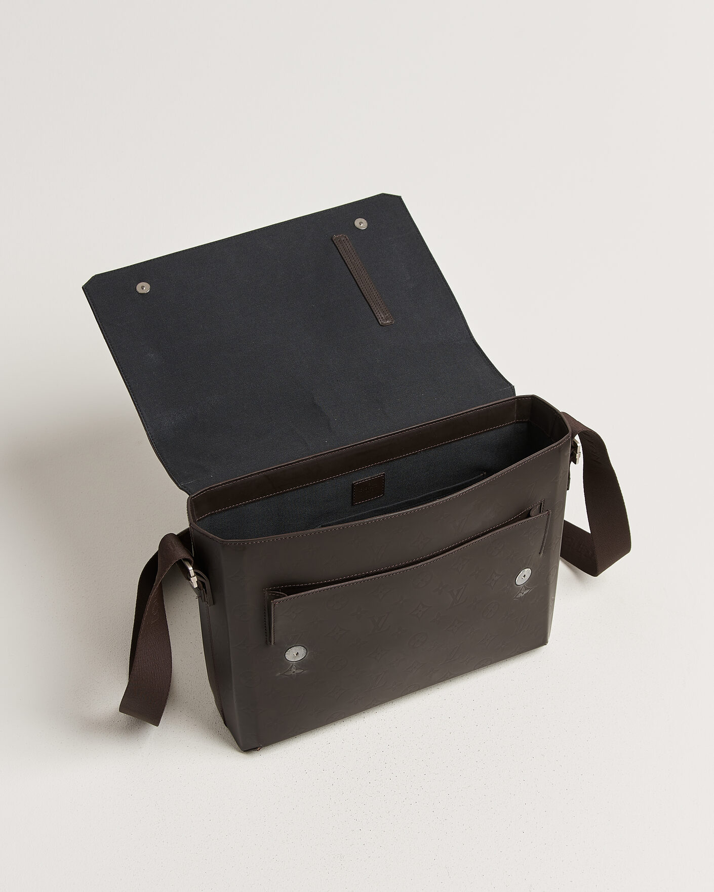 Men | Pre-Owned & Vintage Bags | Louis Vuitton Pre-Owned | Messenger Bag Monogram Glace Bobby Brown
