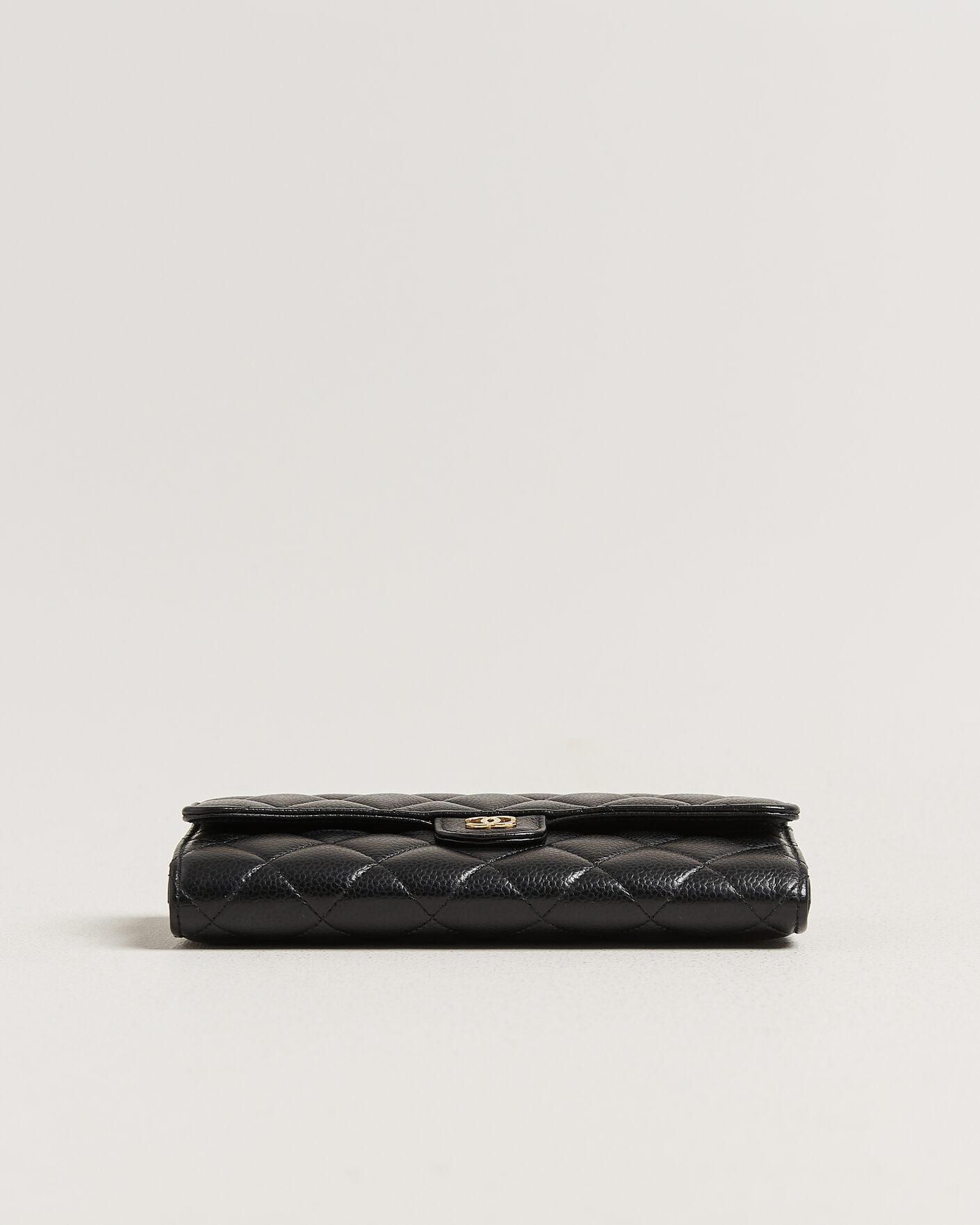 Men | Pre-Owned & Vintage Bags | Chanel Pre-Owned | Classic Long Flap Wallet Caviar Leather Black