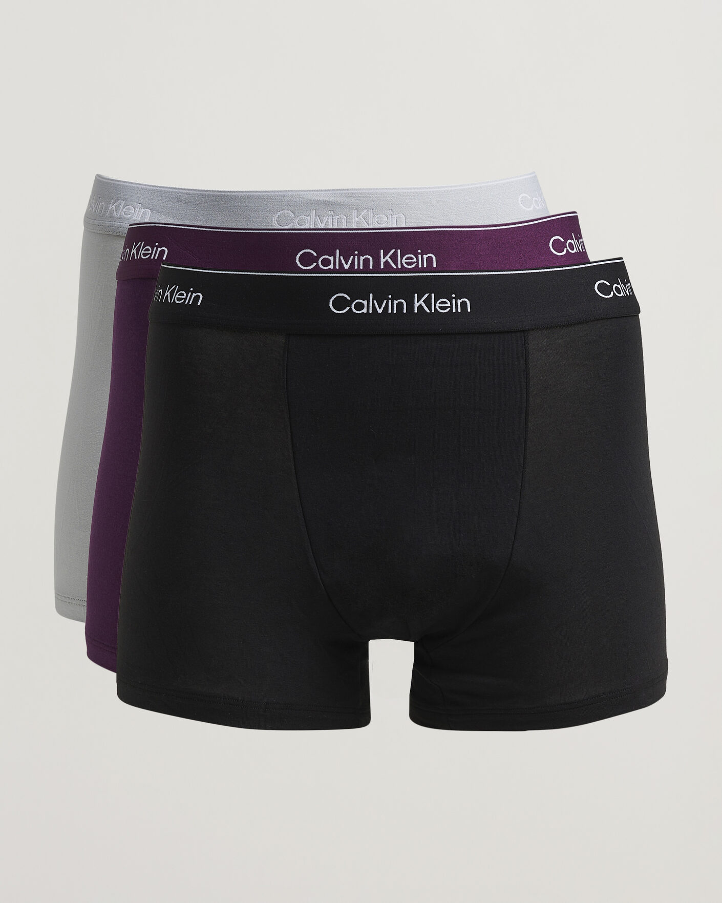 Men | Underwear & Socks | Calvin Klein | 3-Pack Icon Cotton Stretch Relaxed Trunk Black/Grey/Purple