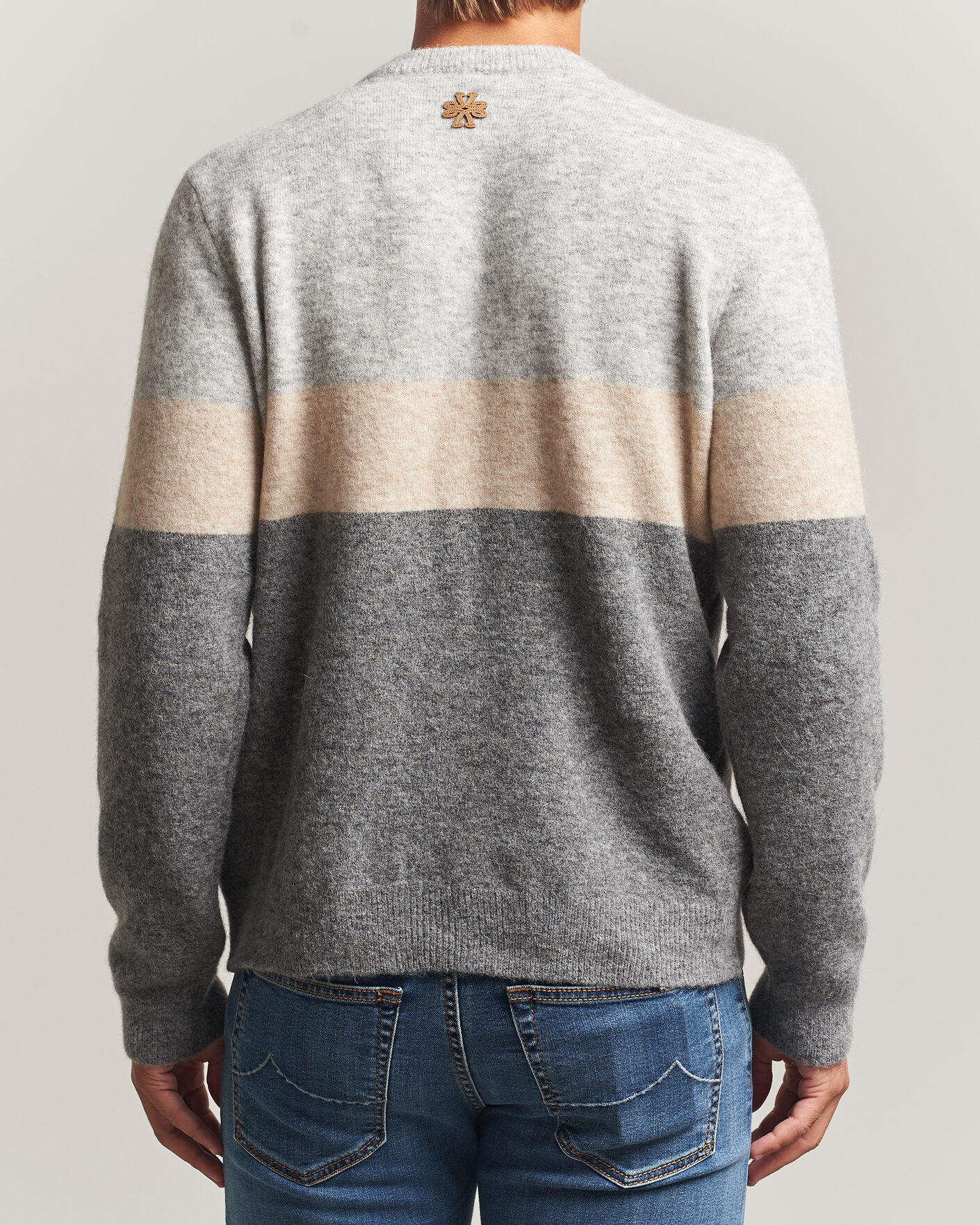 Men | Sweaters & Knitwear | Jacob Cohën | Embroidery Knitted Apres-Ski Crew Neck Grey