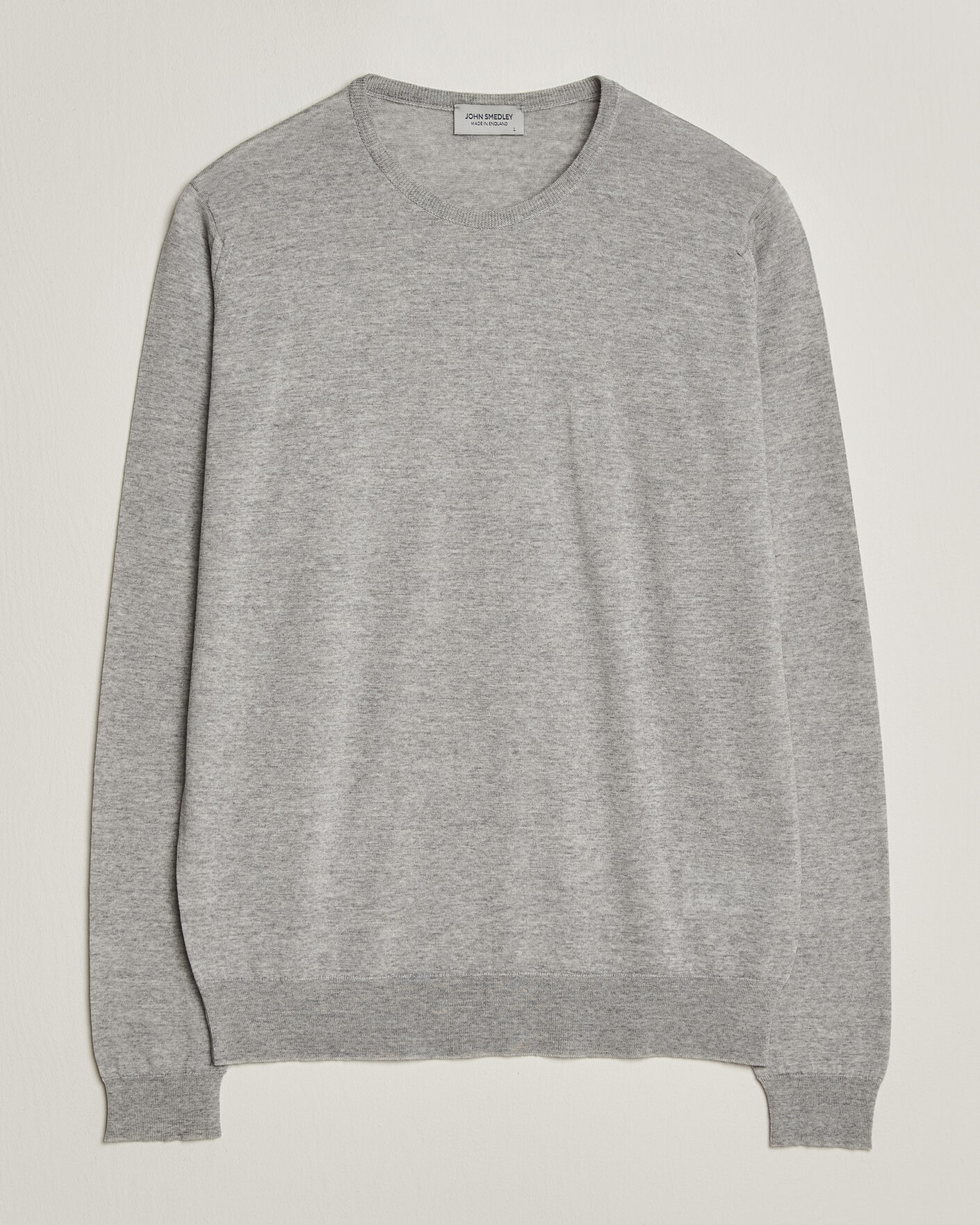 Men | Sweaters & Knitwear | John Smedley | Lundy Extra Fine Merino Crew Neck Nimbus Grey