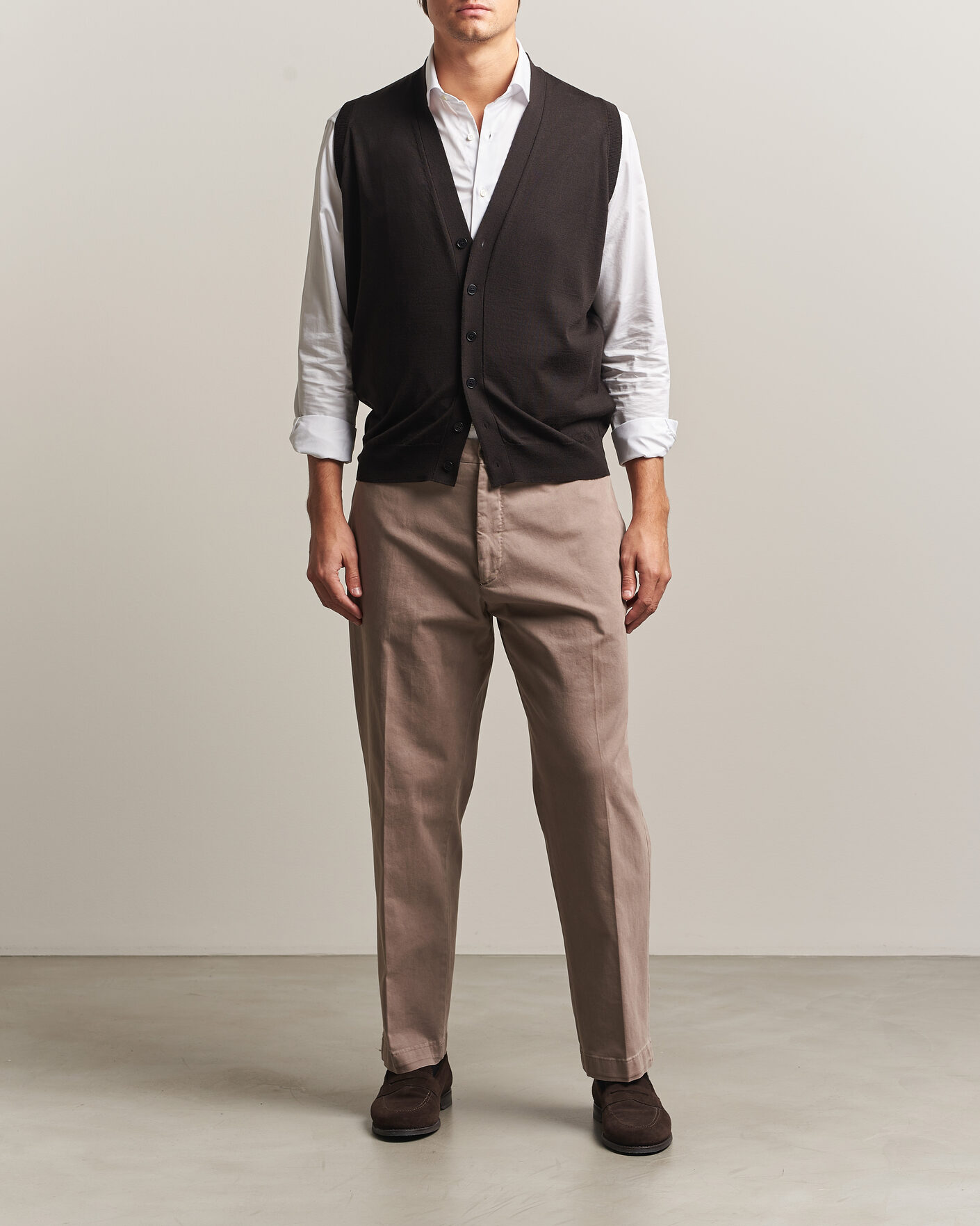 Men | Sweaters & Knitwear | John Smedley | Bolton Extra Fine Merino Waistcoat Faulkner Brown