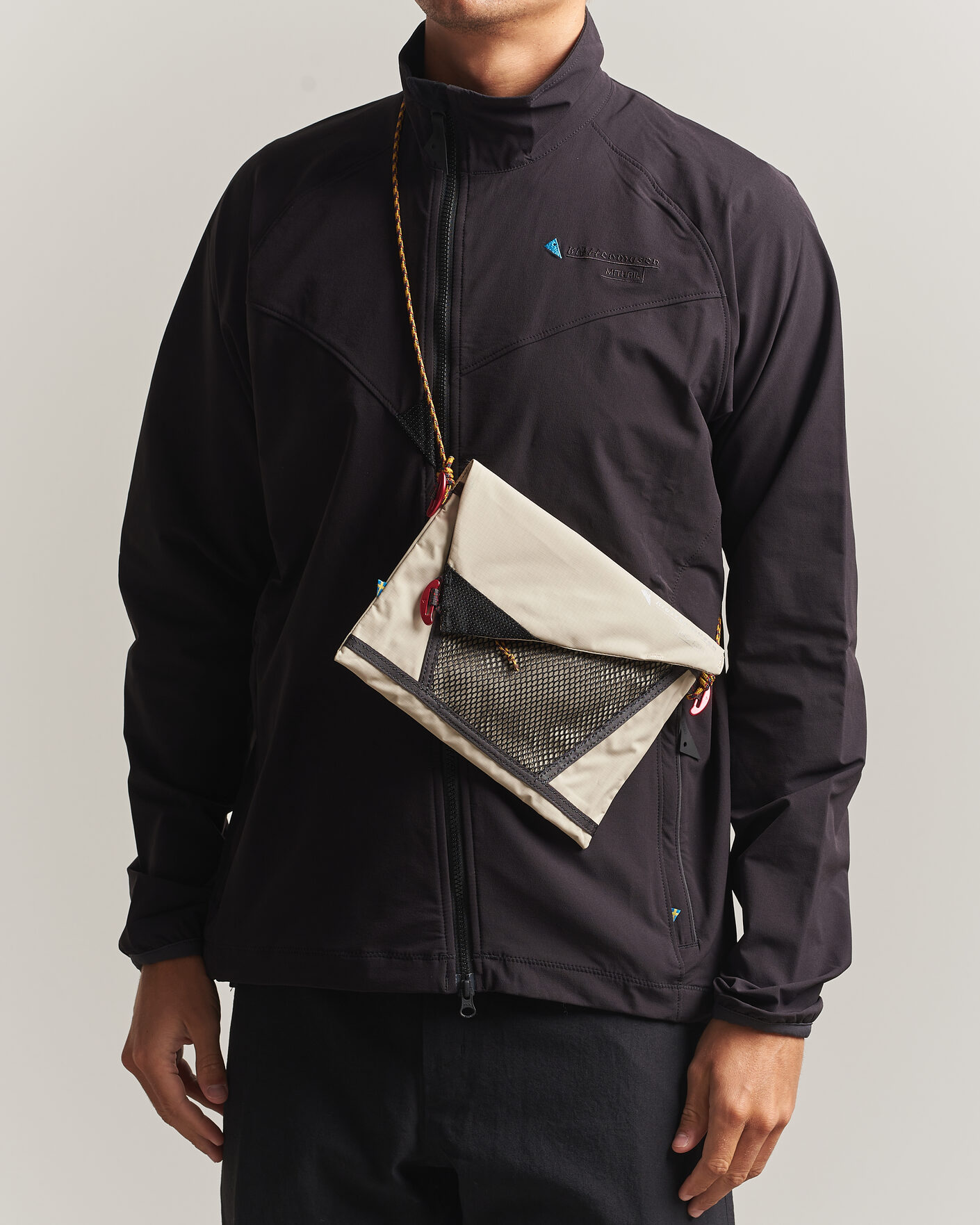 Arc'teryxMantis 2 Waist Pack24K Black at CareOfCarl.com