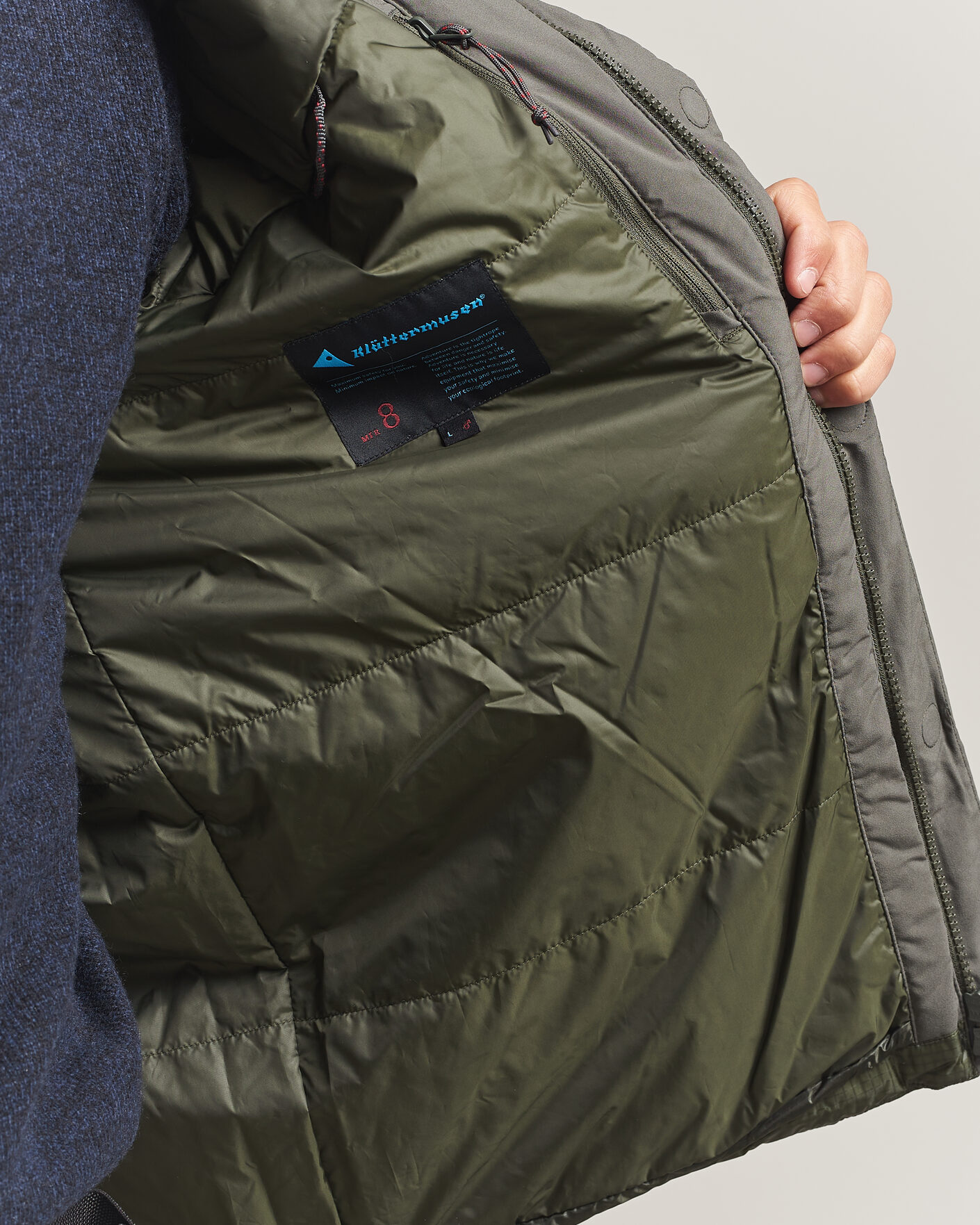 Men | Coats & Jackets | Klättermusen | Rå Hood Jacket Dusky Green