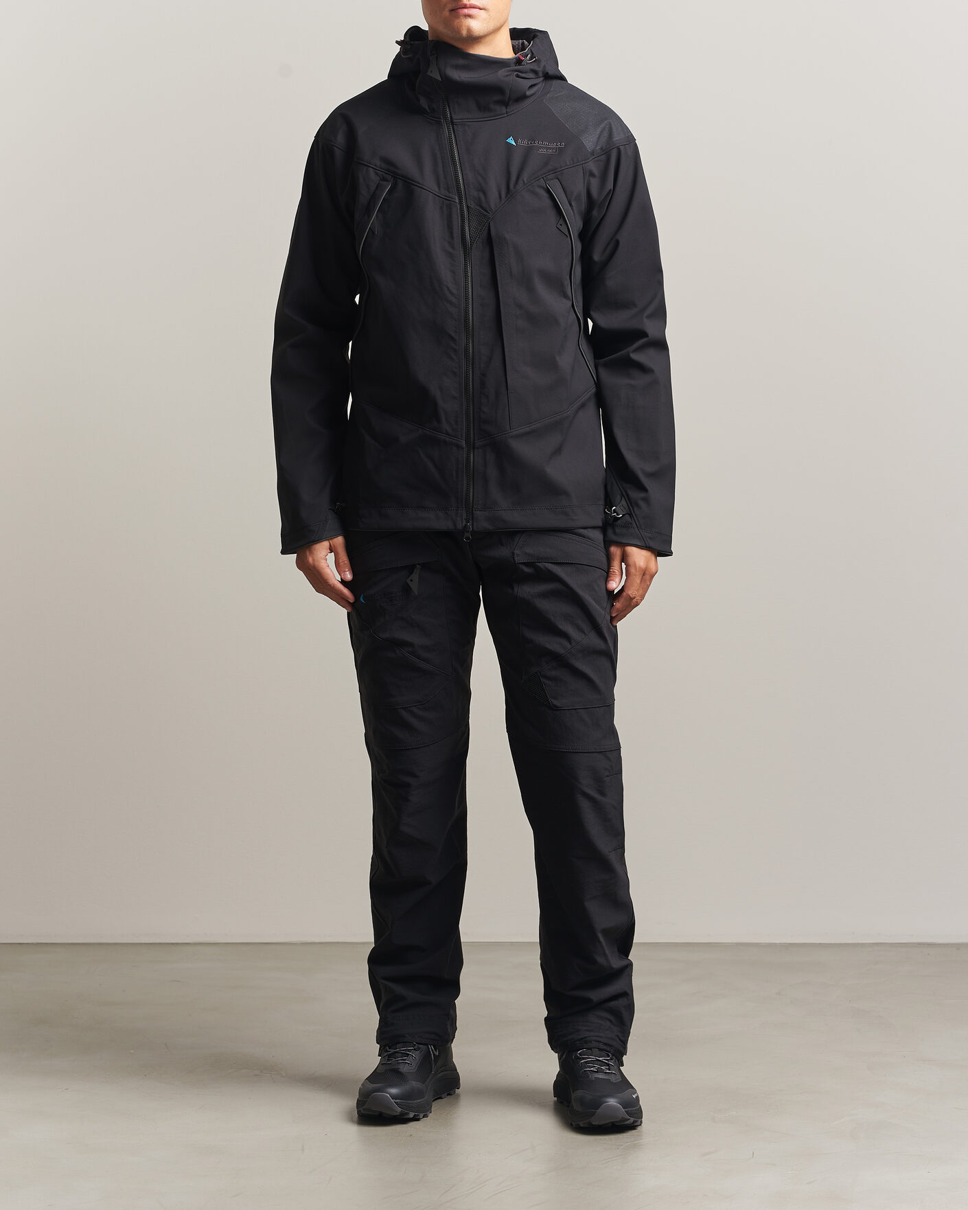 Men | Coats & Jackets | Klättermusen | Jolner 3L Softshell Jacket Black