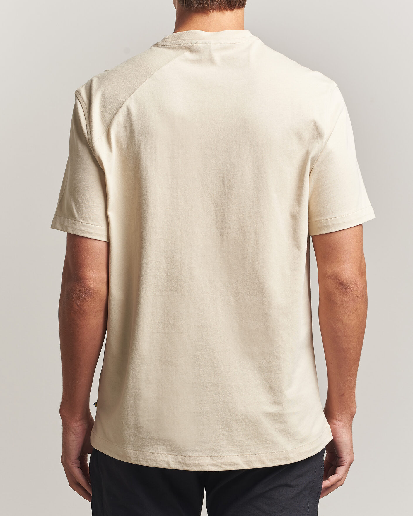 Men | T-Shirts | Klättermusen | Root Logo T-Shirt Clay