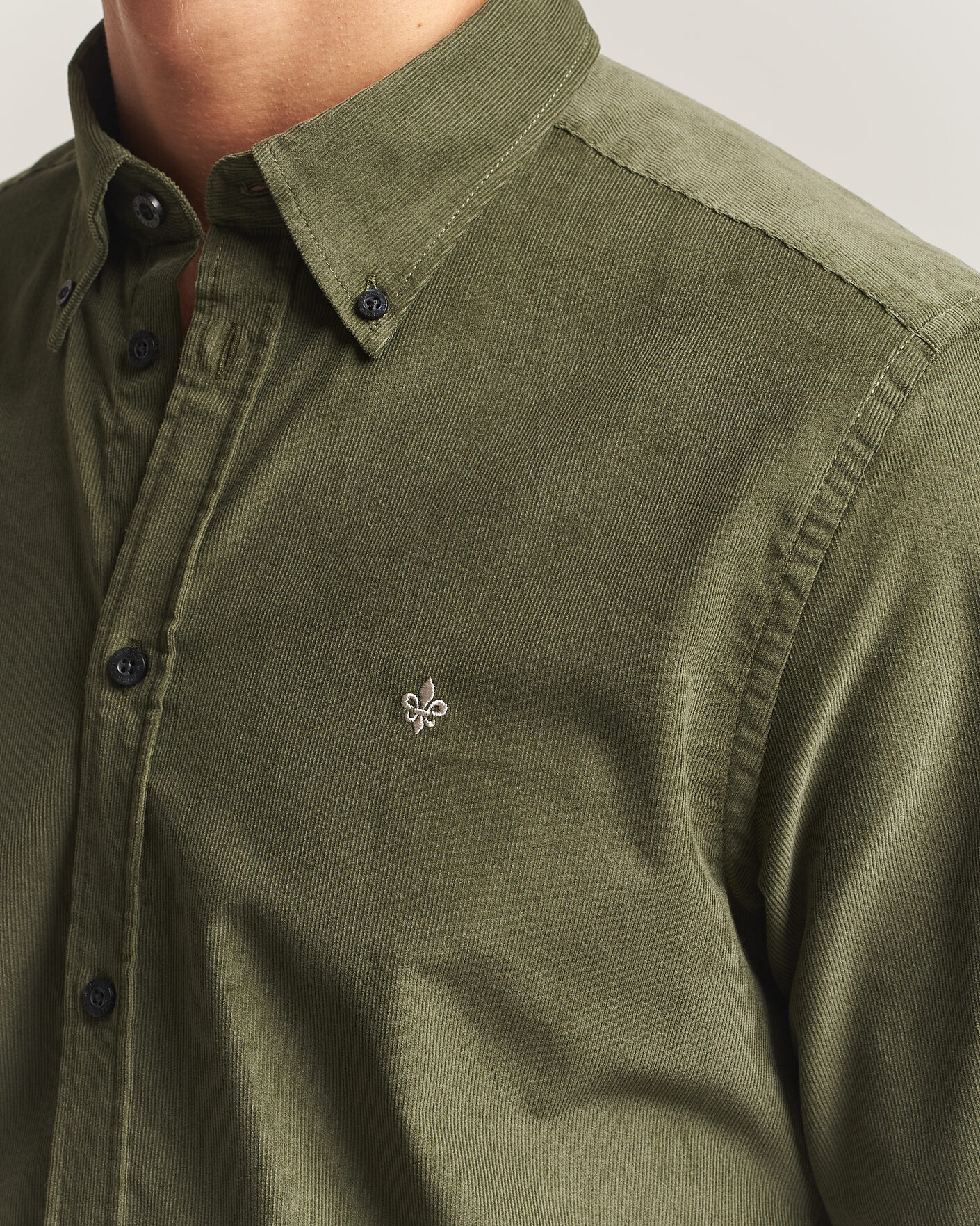 Men | Shirts | Morris | Douglas Cord Shirt Olive