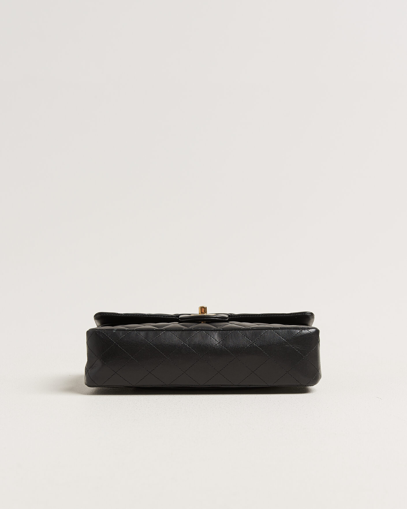 Men | Chanel Pre-Owned Classic Medium Double Flap Bag Lambskin Black | Chanel Pre-Owned | Classic Medium Double Flap Bag Lambskin Black