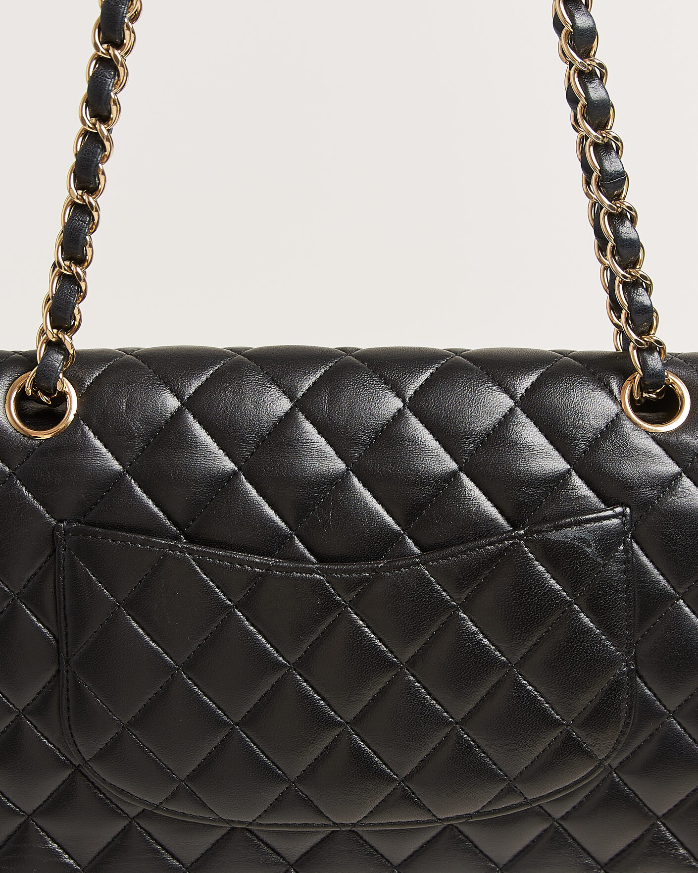 Men | Chanel Pre-Owned Classic Medium Double Flap Bag Lambskin Black | Chanel Pre-Owned | Classic Medium Double Flap Bag Lambskin Black
