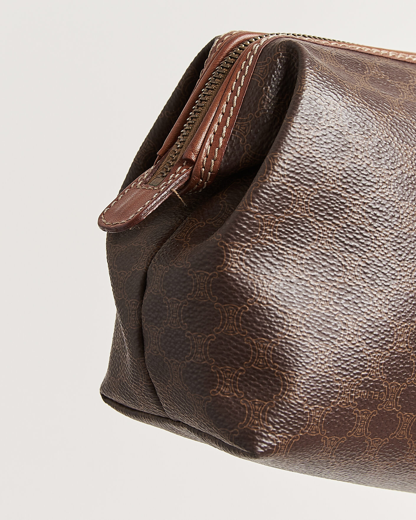Men | Pre-Owned & Vintage Bags | Celine Pre-Owned | Macadame Pouch Bag Monogram