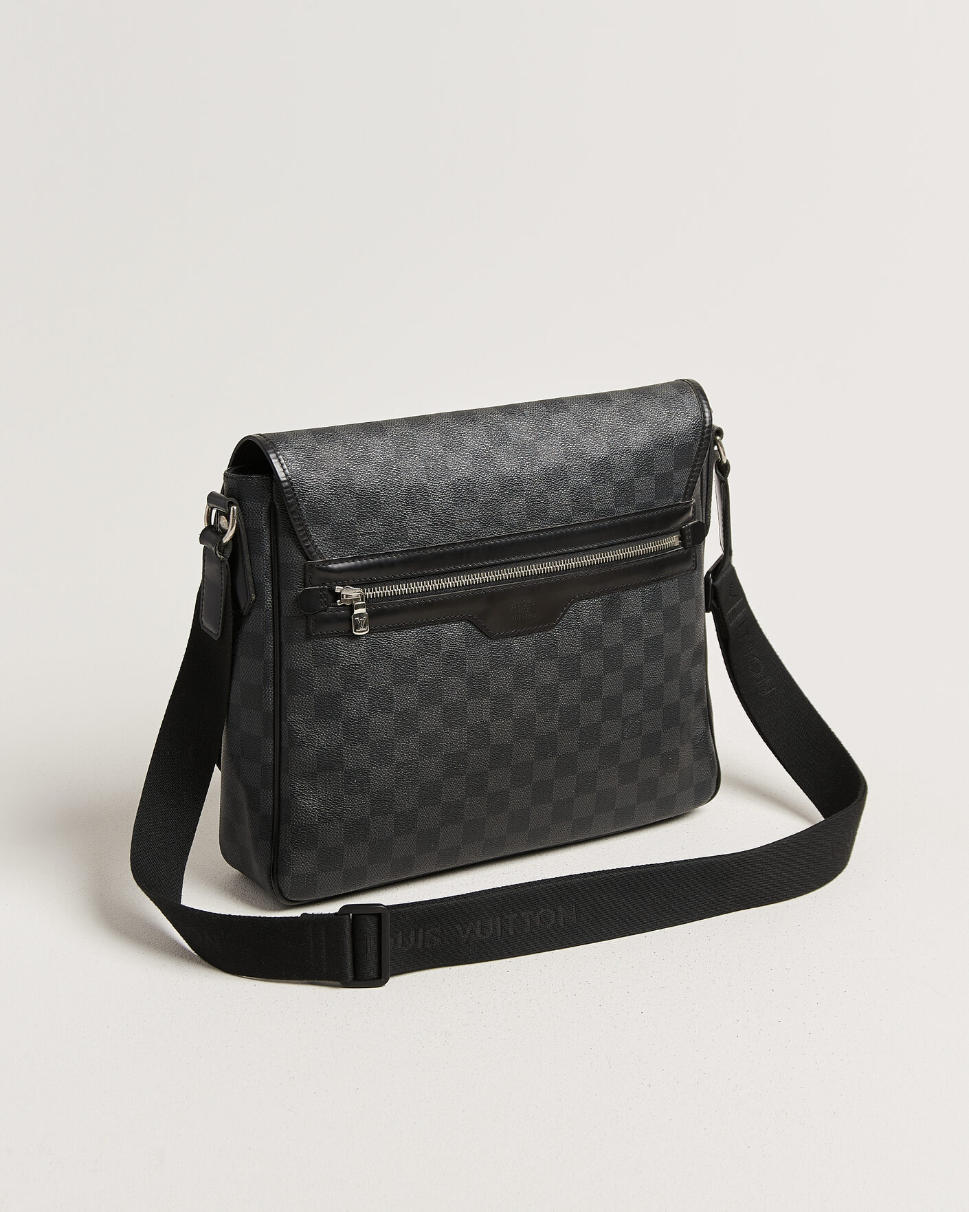 Men | Pre-Owned & Vintage Bags | Louis Vuitton Pre-Owned | Daniel MM Shoulder Bag Damier Graphite