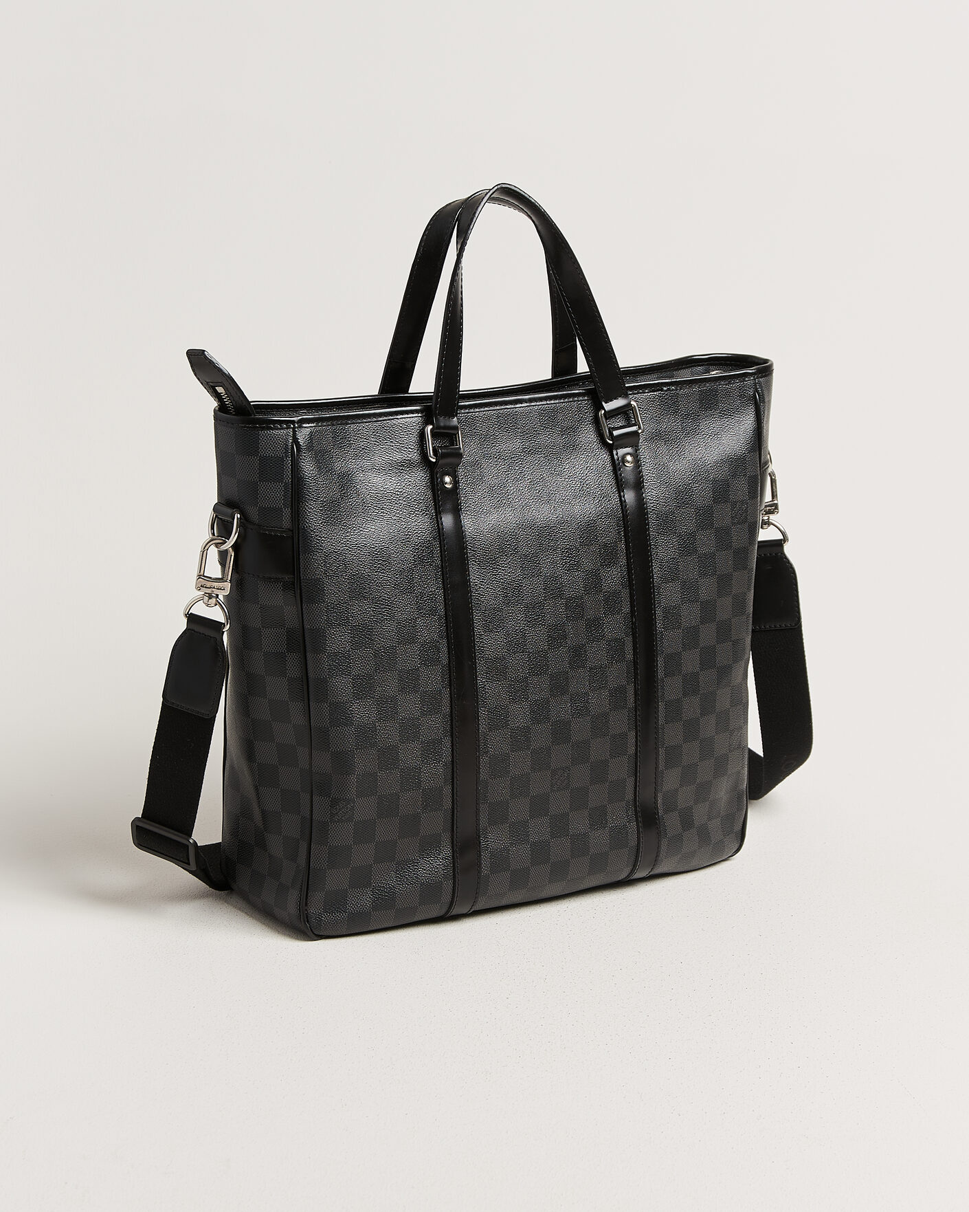 Men | Pre-Owned & Vintage Bags | Louis Vuitton Pre-Owned | Tadao Tote Bag Damier Graphite