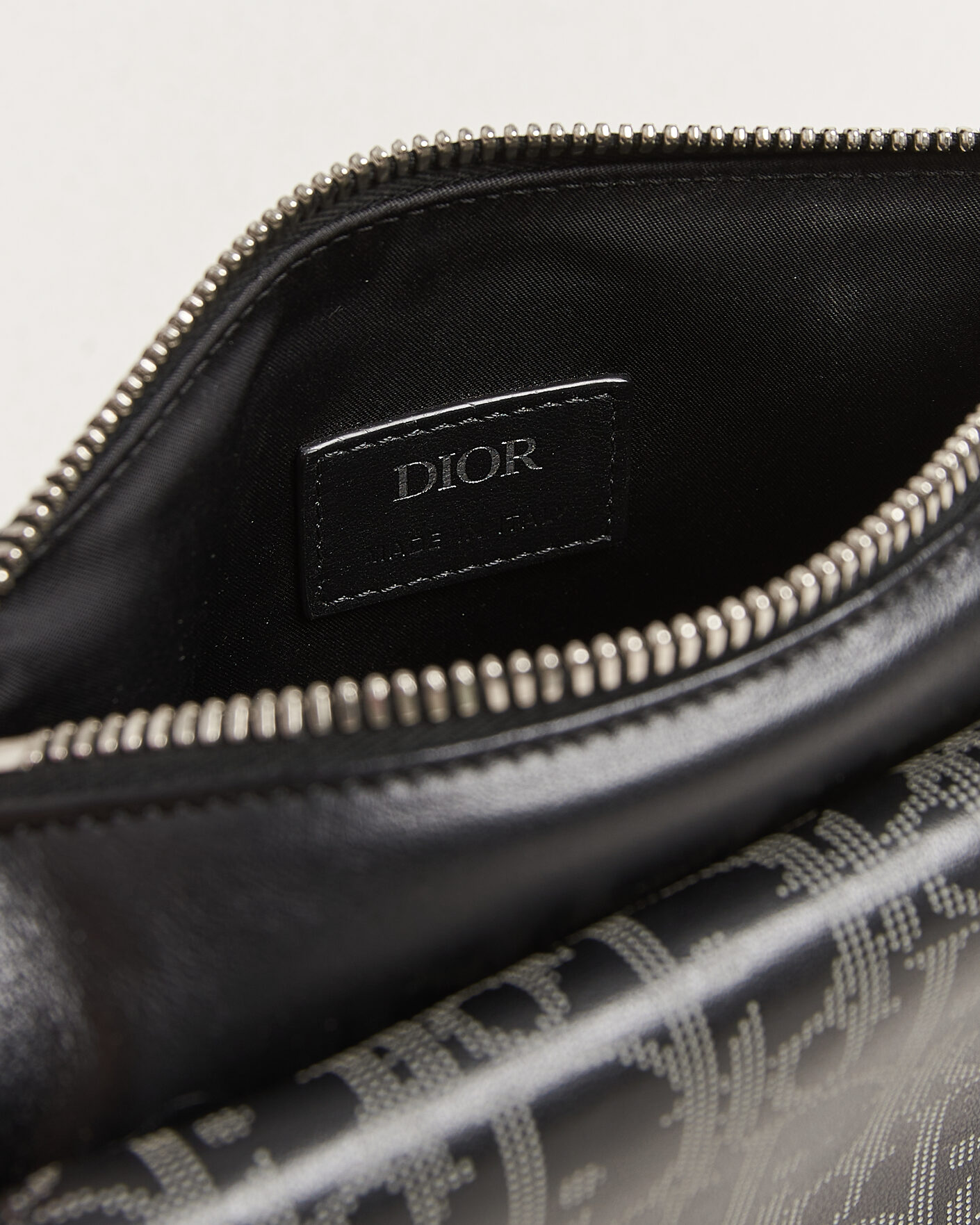 Men | Pre-Owned & Vintage Bags | Dior Pre-Owned | Saddle Bag Oblique Leather Black