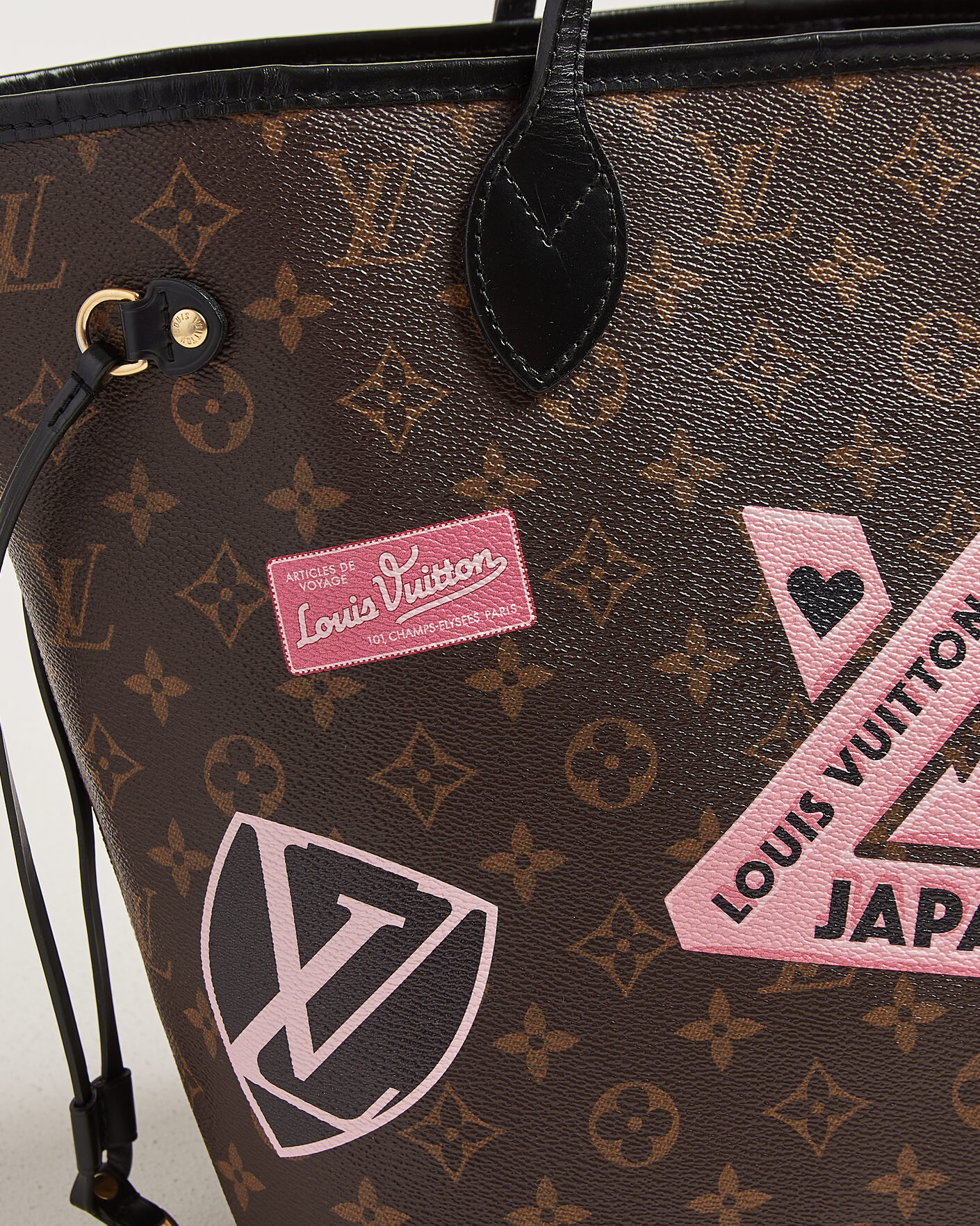 Men | Pre-Owned & Vintage Bags | Louis Vuitton Pre-Owned | Neverfull MM World Tour Japan Monogram