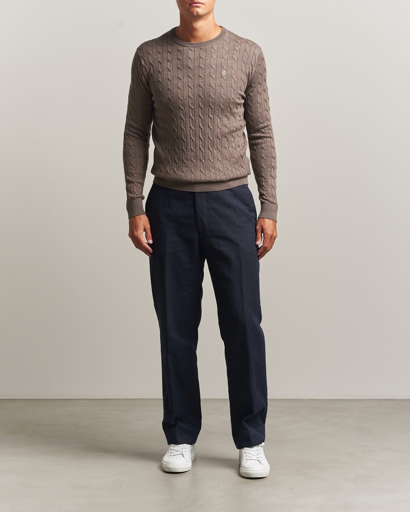 Men | Sweaters & Knitwear | Morris | Merino Cable O-Neck Brown