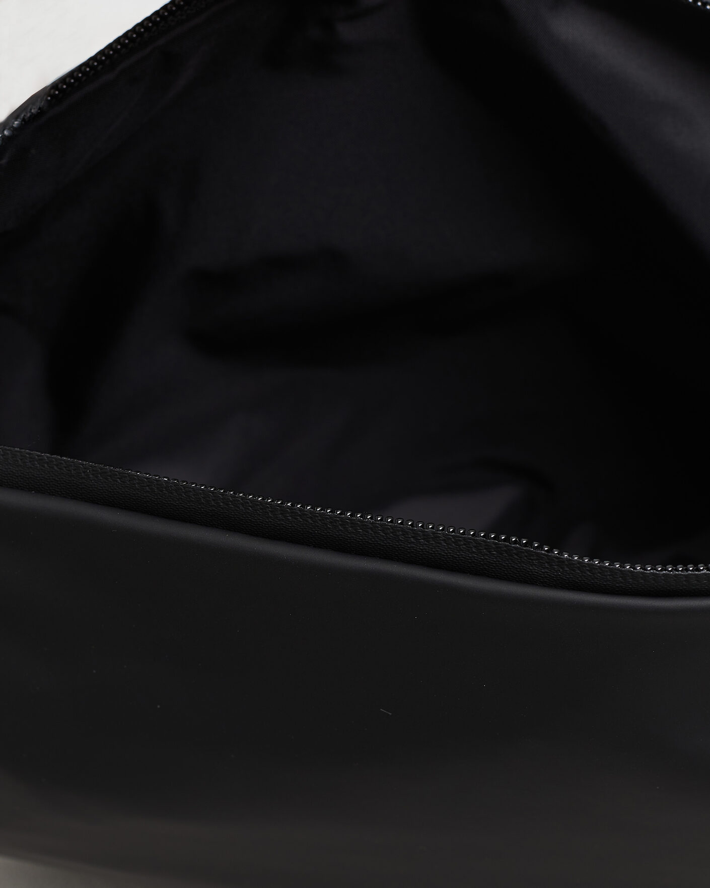 Men | Bags | RAINS | Dash Bum Bag Black