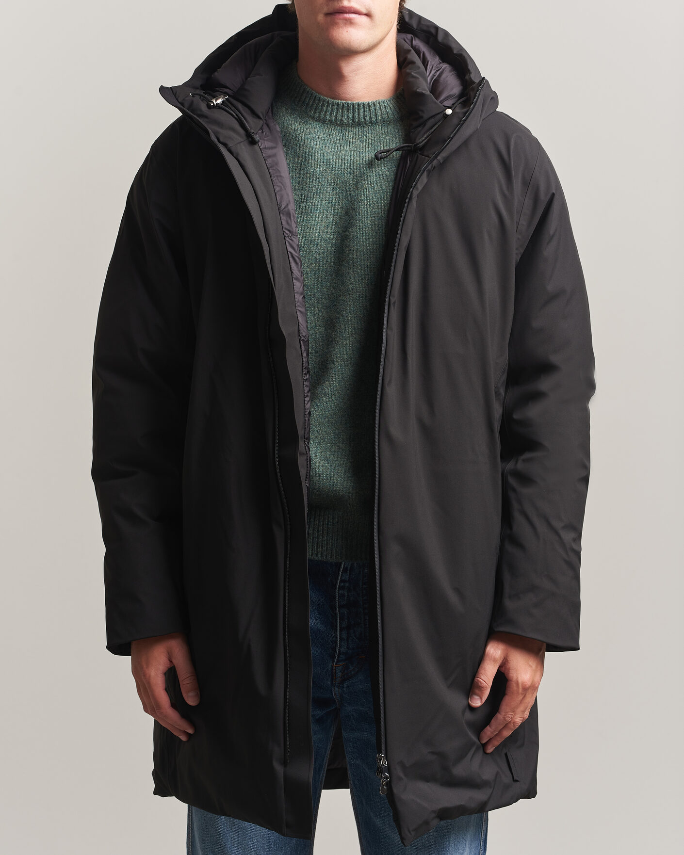 Men | Coats & Jackets | RAINS | Sarna Long Puffer Jacket Black