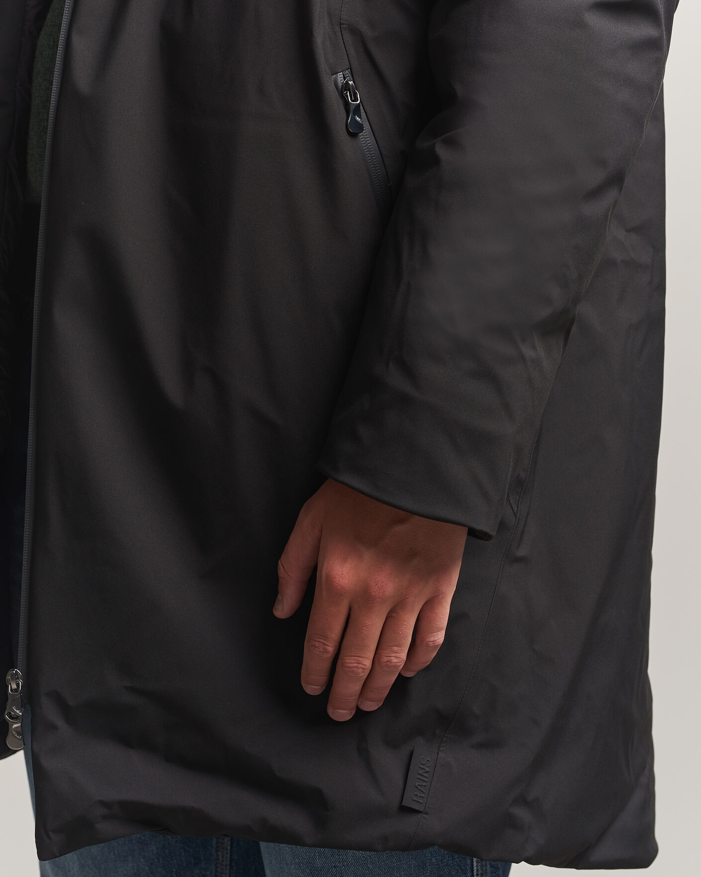 Men | Coats & Jackets | RAINS | Sarna Long Puffer Jacket Black