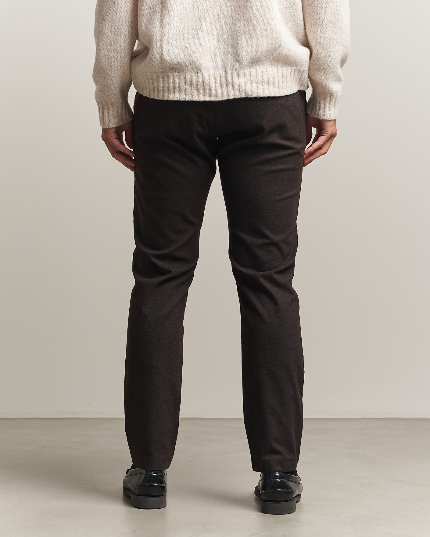 Men | Trousers | NN07 | Theo Brushed Cotton Trousers Deep Truffle